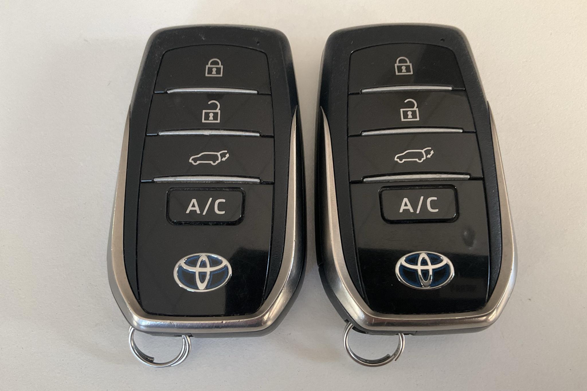 Toyota RAV4 2.5 Plug-in Hybrid AWD (306hk) - 75 430 km - Automaattinen - valkoinen - 2021