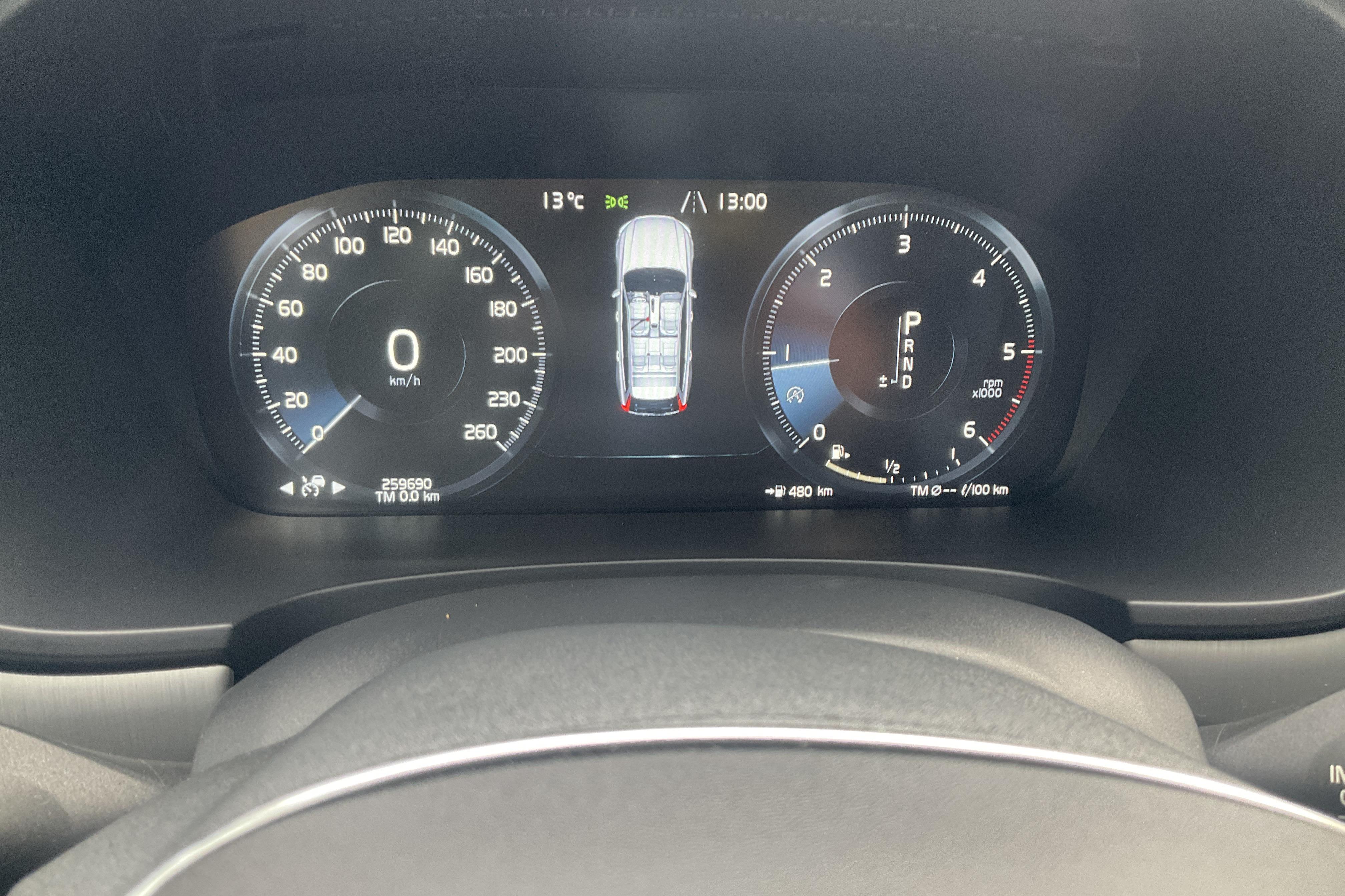 Volvo V90 D4 Cross Country AWD (190hk) - 259 690 km - Automaattinen - harmaa - 2018