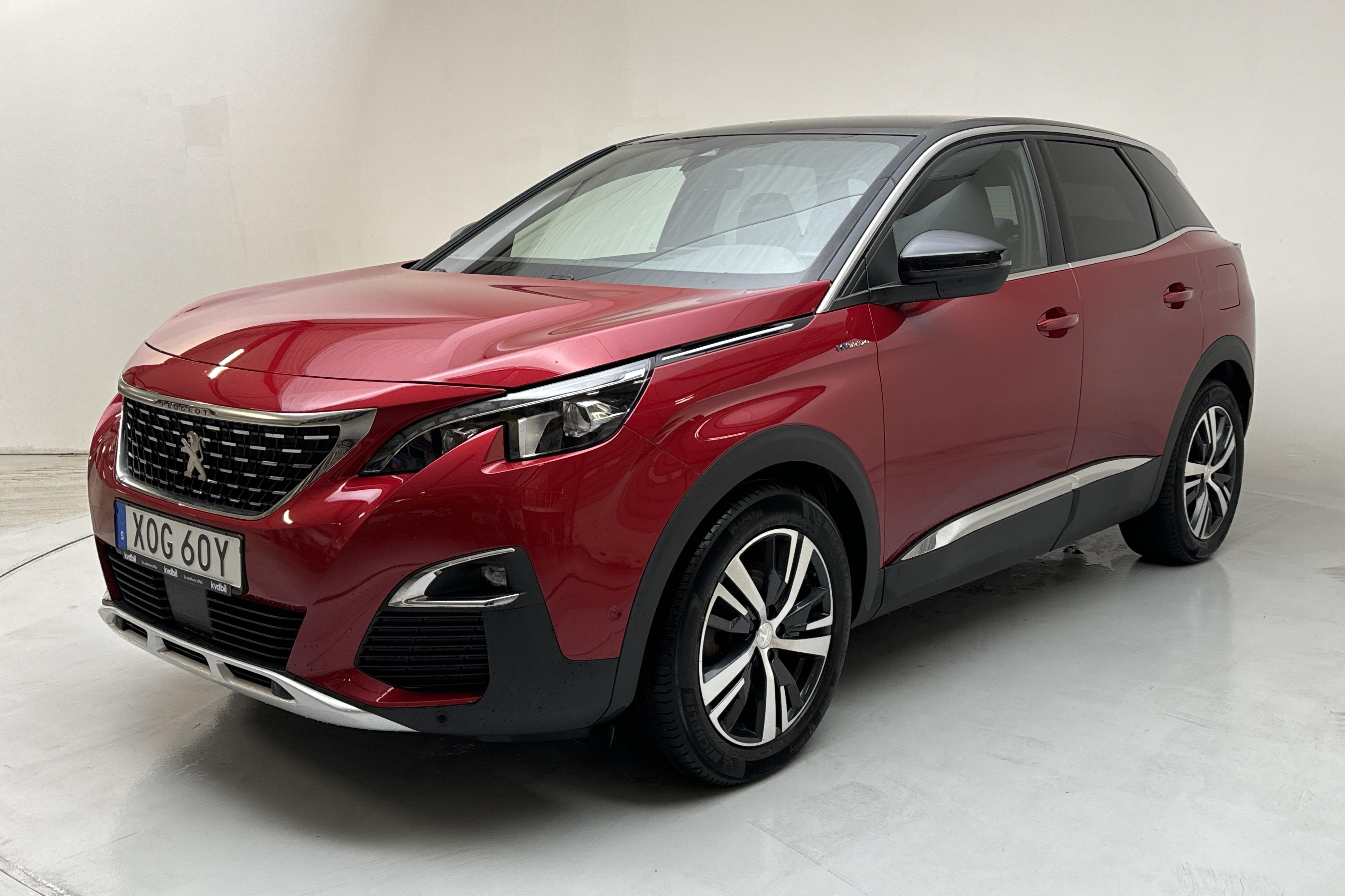 Peugeot 3008 1.6 Plug-in Hybrid 4 (300hk) - 69 840 km - Automatyczna - czerwony - 2021