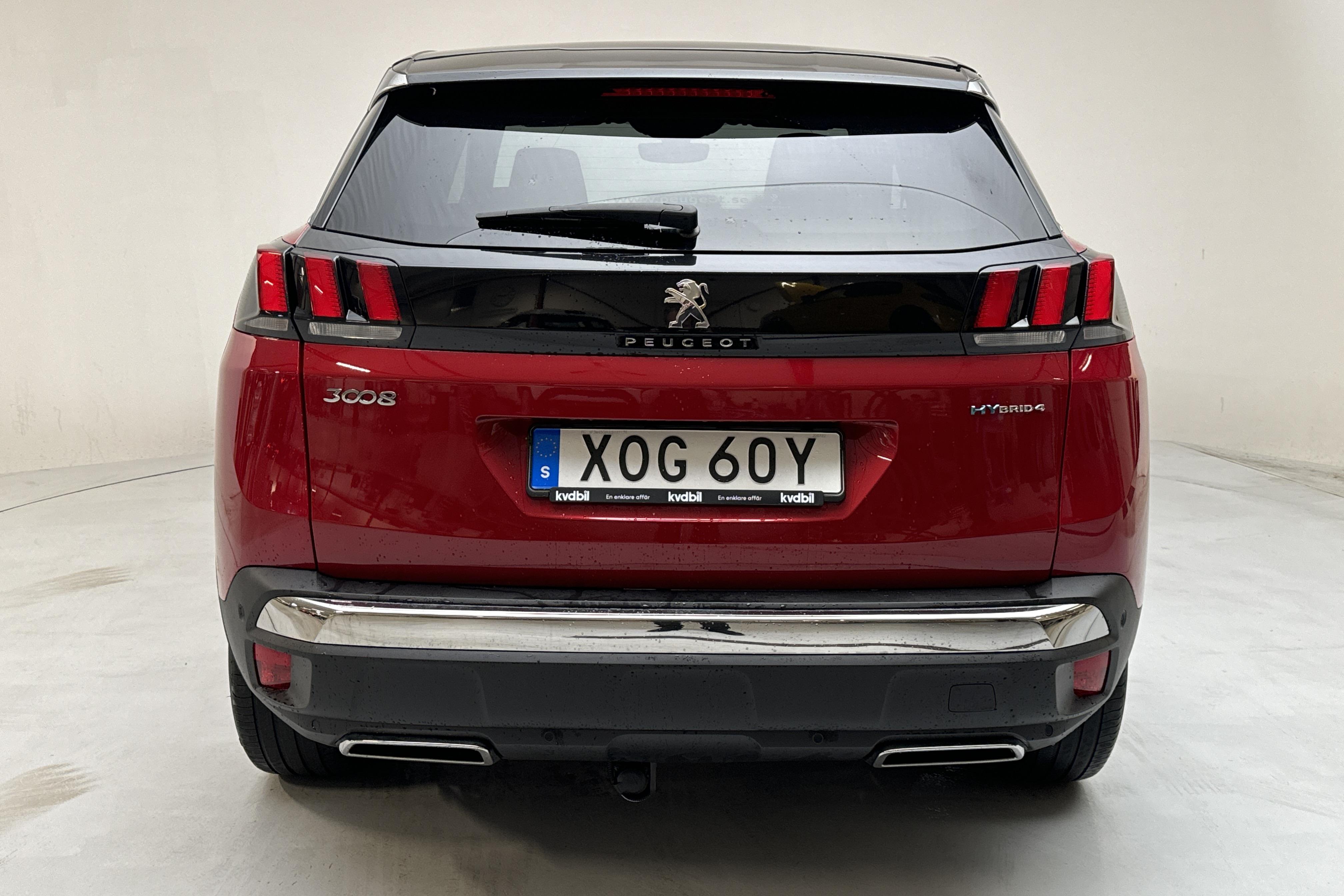 Peugeot 3008 1.6 Plug-in Hybrid 4 (300hk) - 69 840 km - Automatyczna - czerwony - 2021