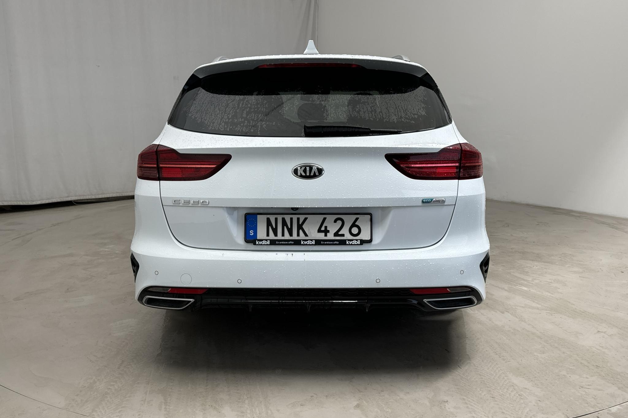 KIA Ceed 1.6 Plug-in Hybrid SW (141hk) - 83 310 km - Automaatne - valge - 2021