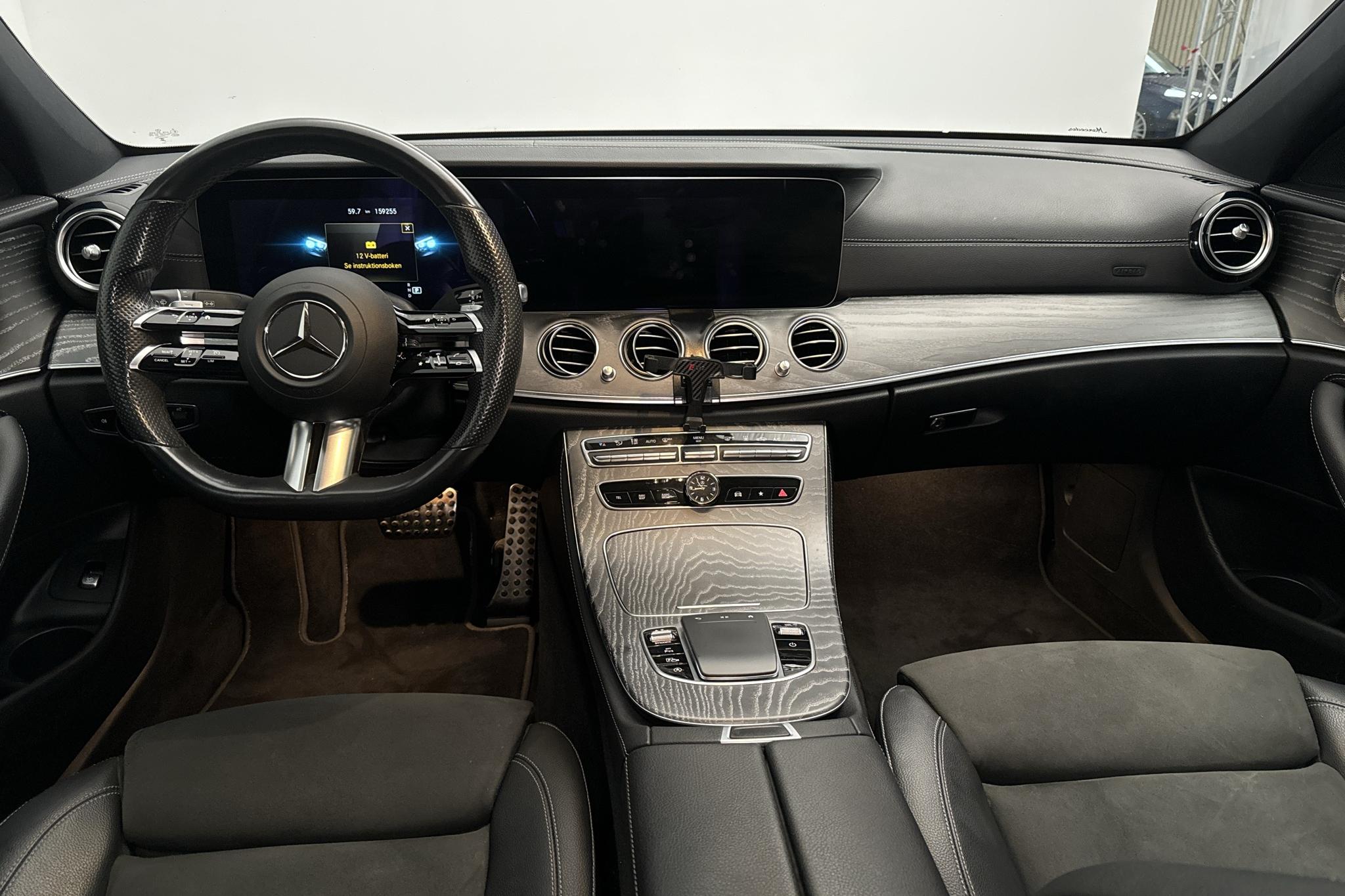 Mercedes E 220 d 4MATIC Sedan W213 (194hk) - 15 925 mil - Automat - silver - 2021