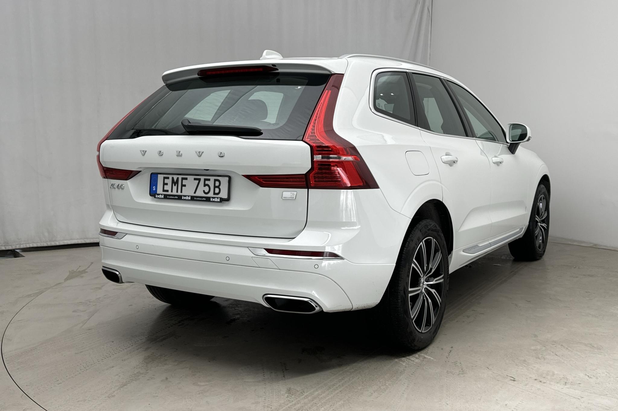 Volvo XC60 T6 AWD Recharge (340hk) - 54 880 km - Automatic - white - 2021