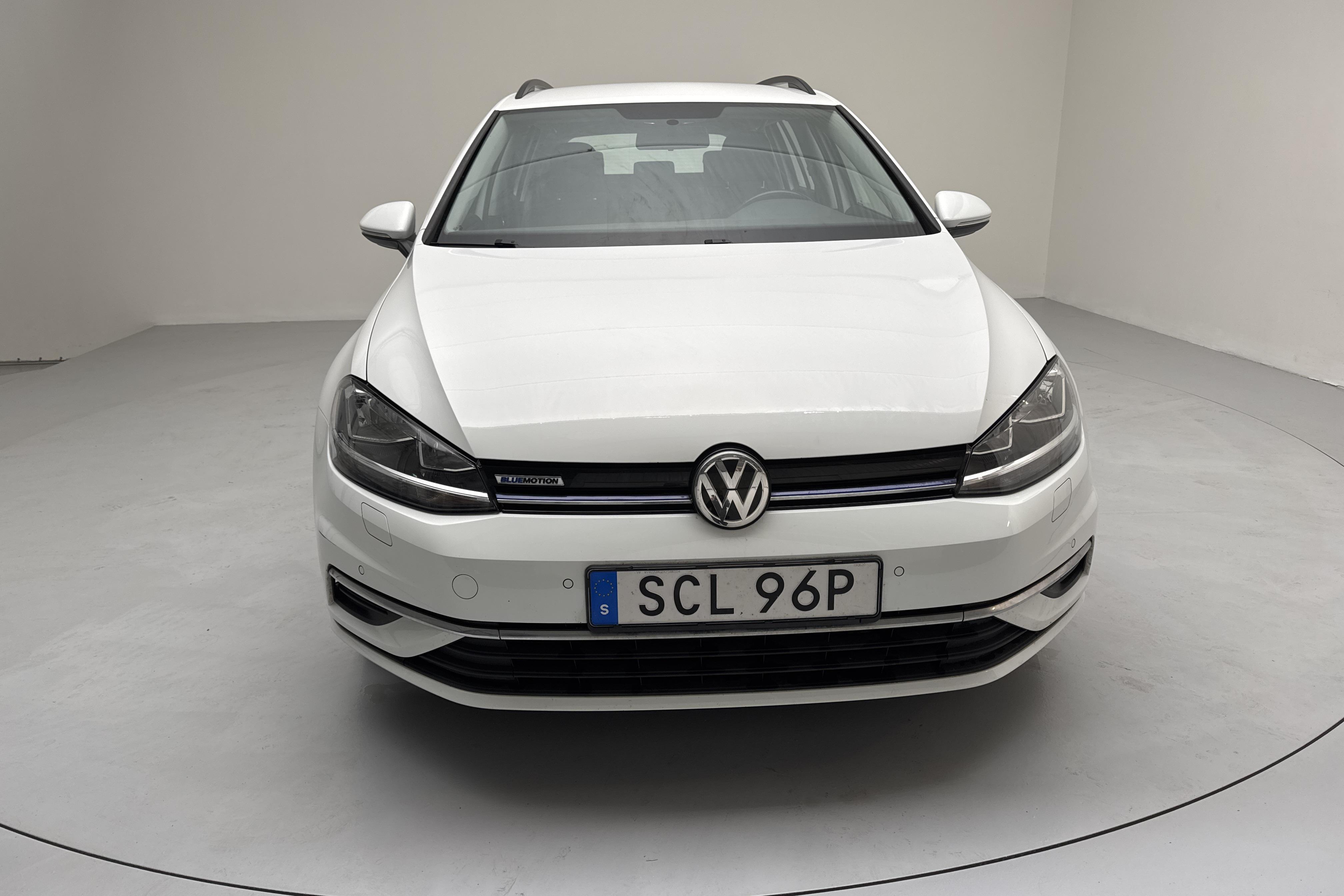 VW Golf VII 1.5 TGI Sportscombi (130hk) - 6 078 mil - Manuell - vit - 2019