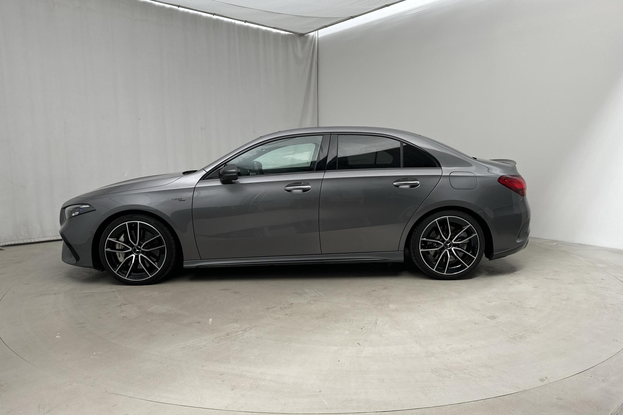 Mercedes A 35 AMG 4MATIC Sedan V177 (306hk) - 12 150 km - Automaatne - Dark Grey - 2023