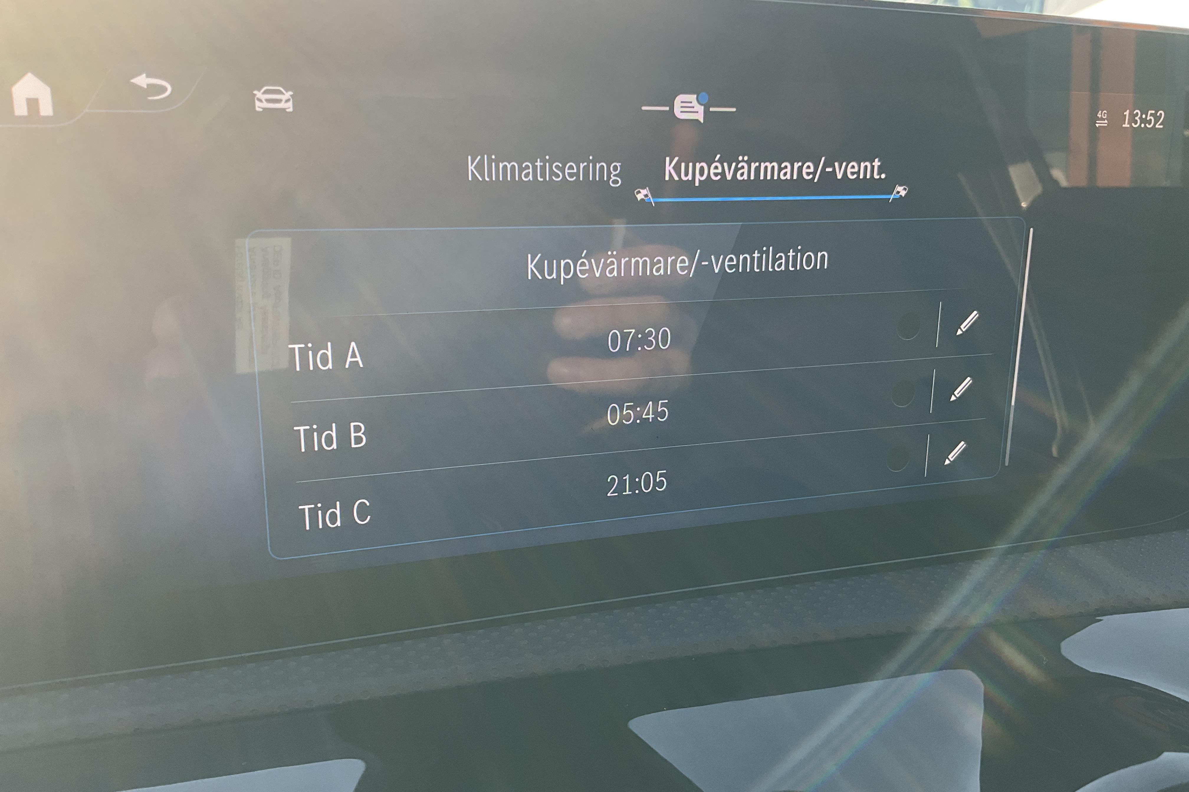 Mercedes A 35 AMG 4MATIC Sedan V177 (306hk) - 12 150 km - Automaattinen - Dark Grey - 2023