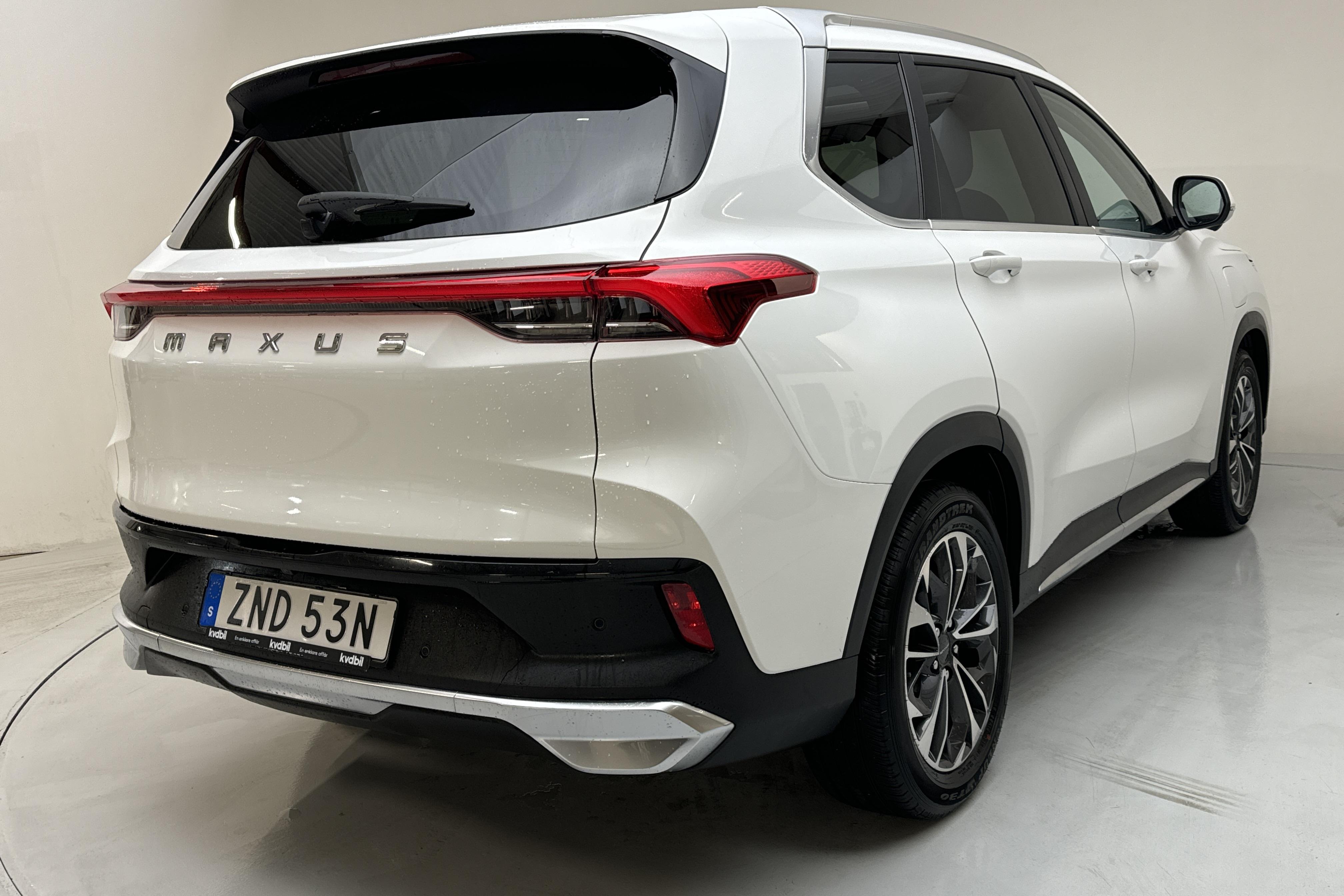 Maxus Euniq 6 SUV (177hk) - 24 340 km - Automatyczna - biały - 2022