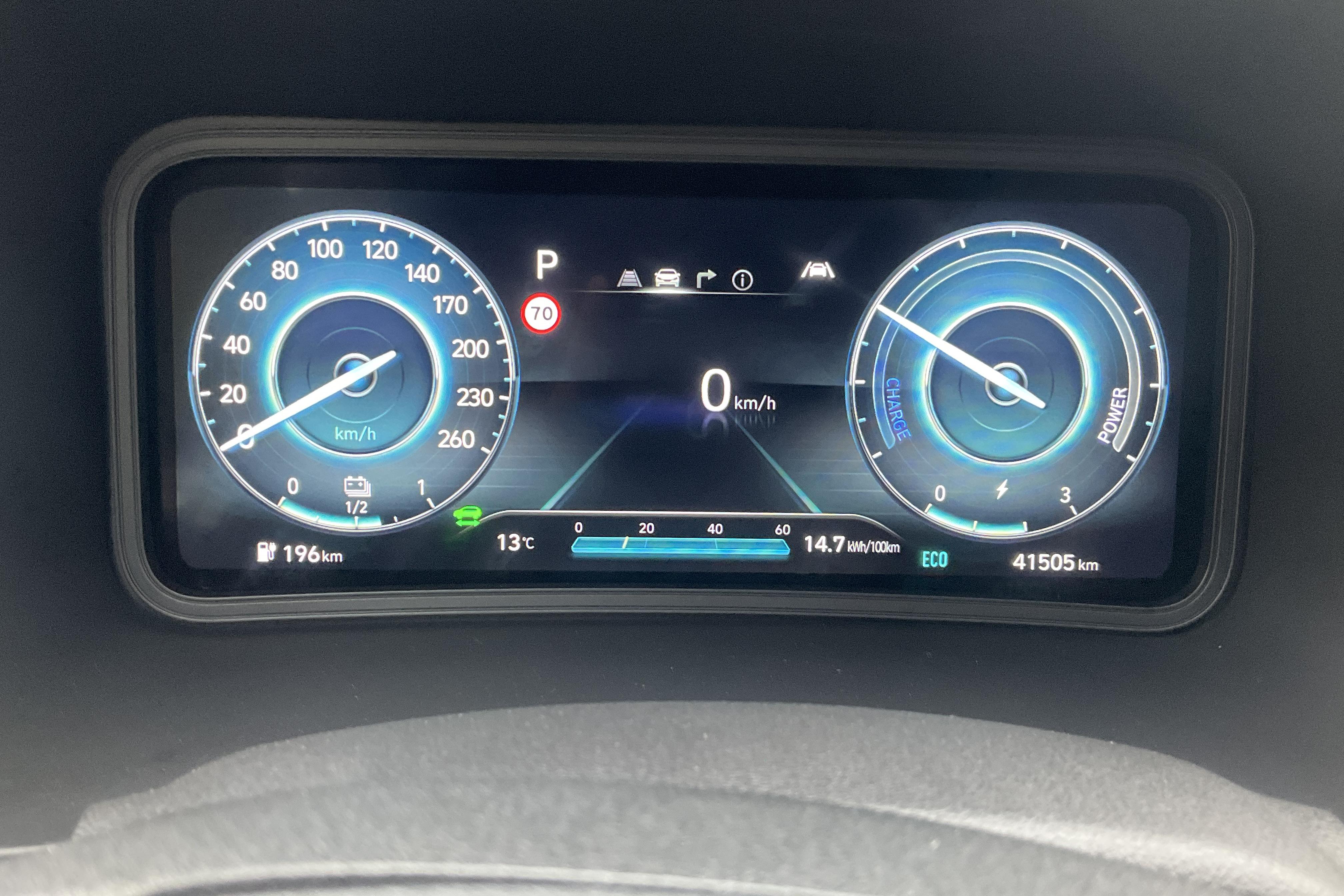 Hyundai Kona Electric Standard Range 39kWh (136hk) - 41 500 km - Automaattinen - valkoinen - 2021