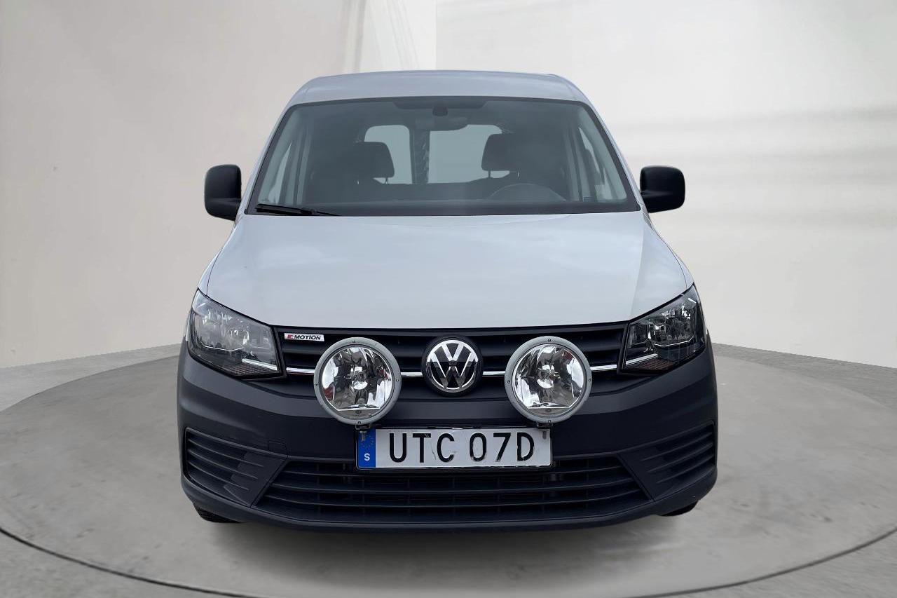 VW Caddy 2.0 TDI Skåp 4MOTION (122hk) - 6 410 mil - Manuell - vit - 2019