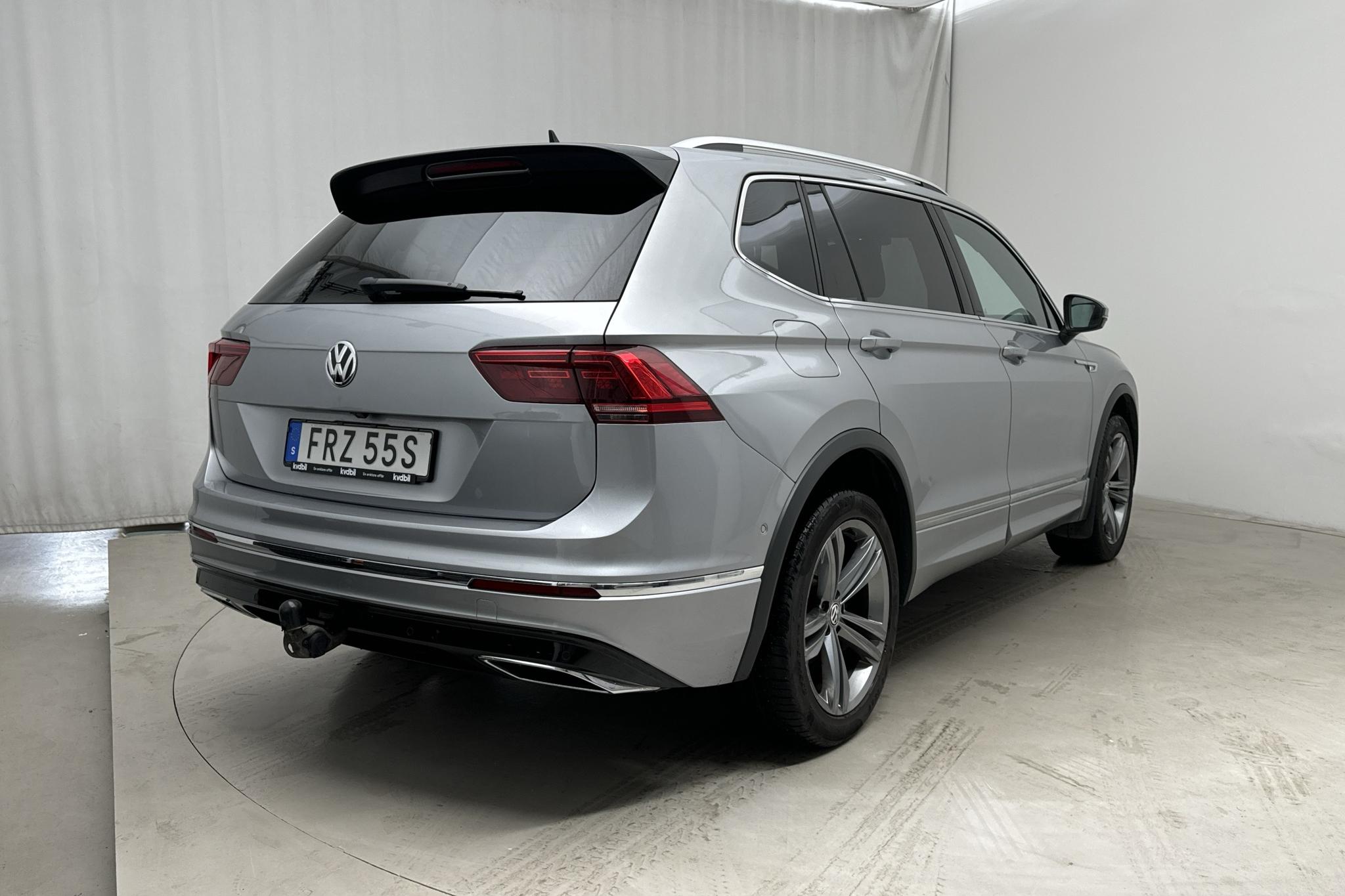 VW Tiguan Allspace 2.0 TDI 4MOTION (200hk) - 126 040 km - Automaatne - hõbe - 2021