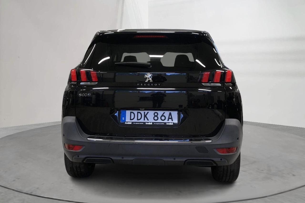 Peugeot 5008 1.2 PureTech (130hk) - 89 050 km - Automatyczna - czarny - 2020