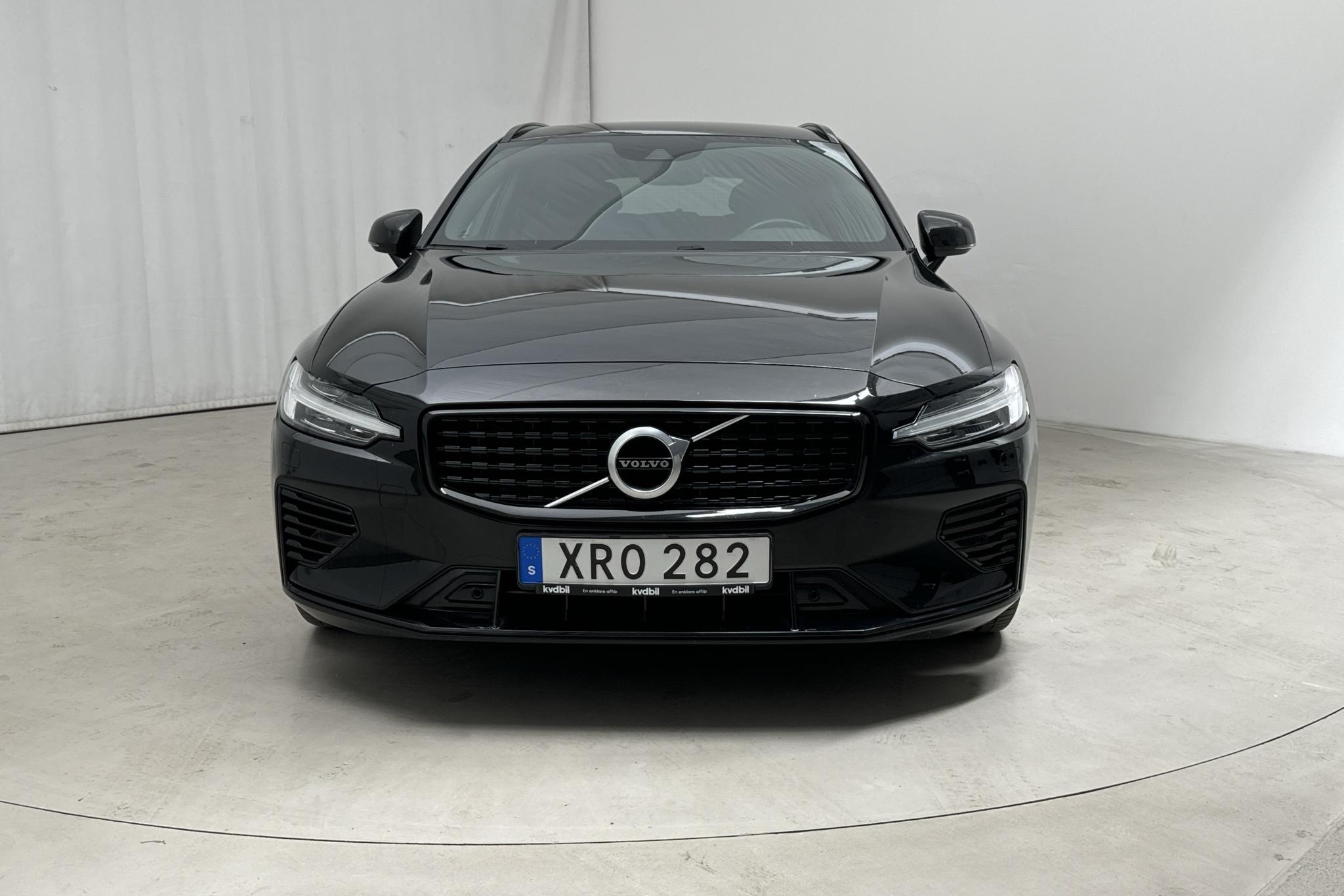 Volvo V60 T6 AWD Twin Engine (340hk) - 124 370 km - Automaattinen - musta - 2021