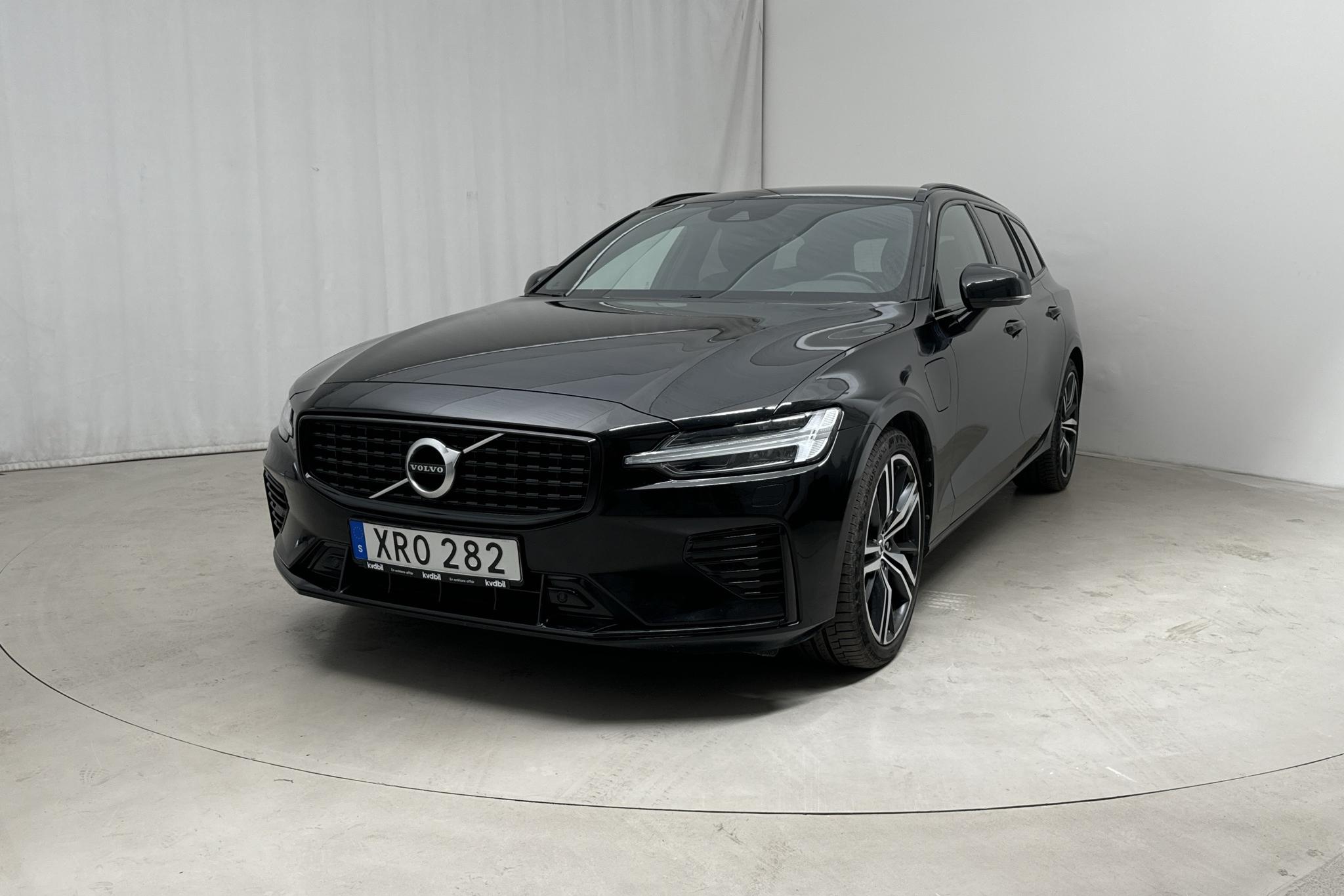 Volvo V60 T6 AWD Twin Engine (340hk) - 124 370 km - Automatic - black - 2021