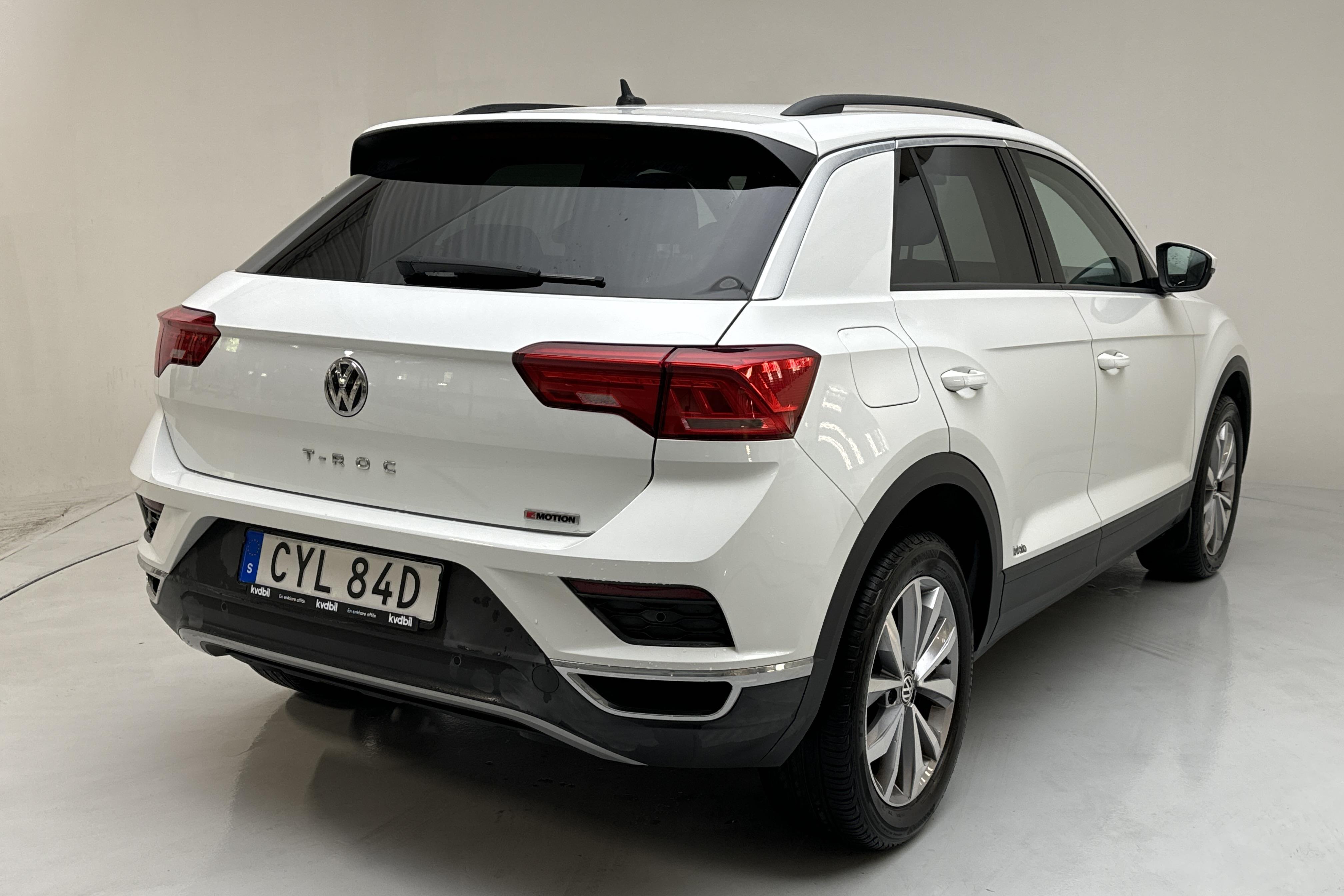 VW T-Roc 1.5 TSI 4MOTION (150hk) - 76 620 km - Automaatne - valge - 2019