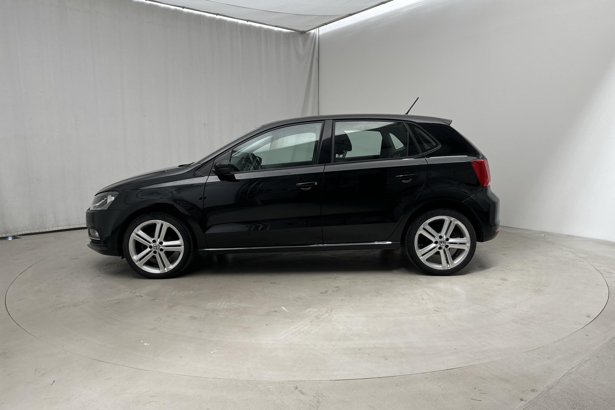 VW Polo 1.2 TSI 5dr (90hk) - 87 190 km - Käsitsi - must - 2015