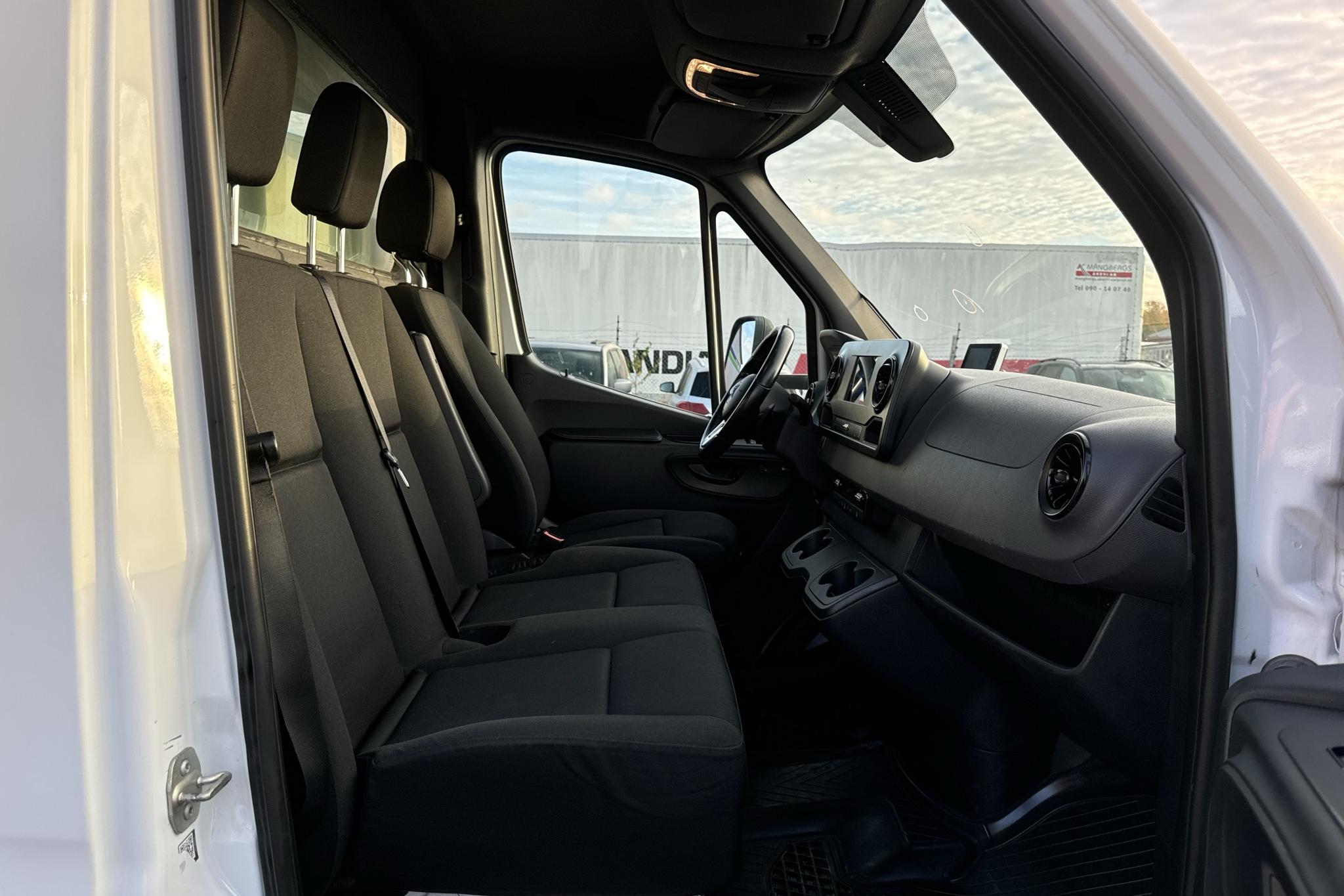 Mercedes Sprinter 319 CDI Volymskåp RWD (190hk) - 13 161 mil - Automat - vit - 2019