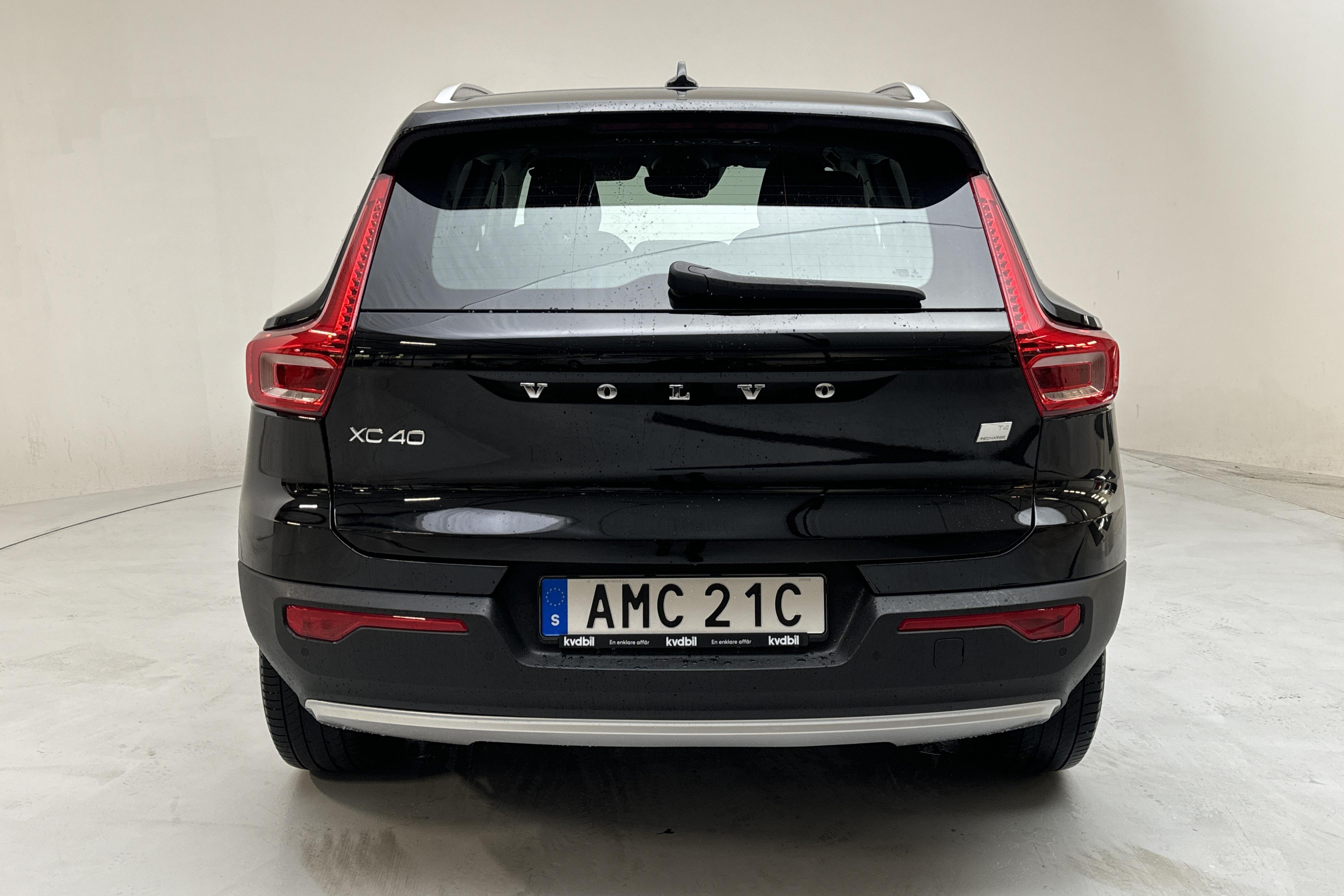 Volvo XC40 T4 2WD Recharge (211hk) - 81 090 km - Automatic - black - 2021