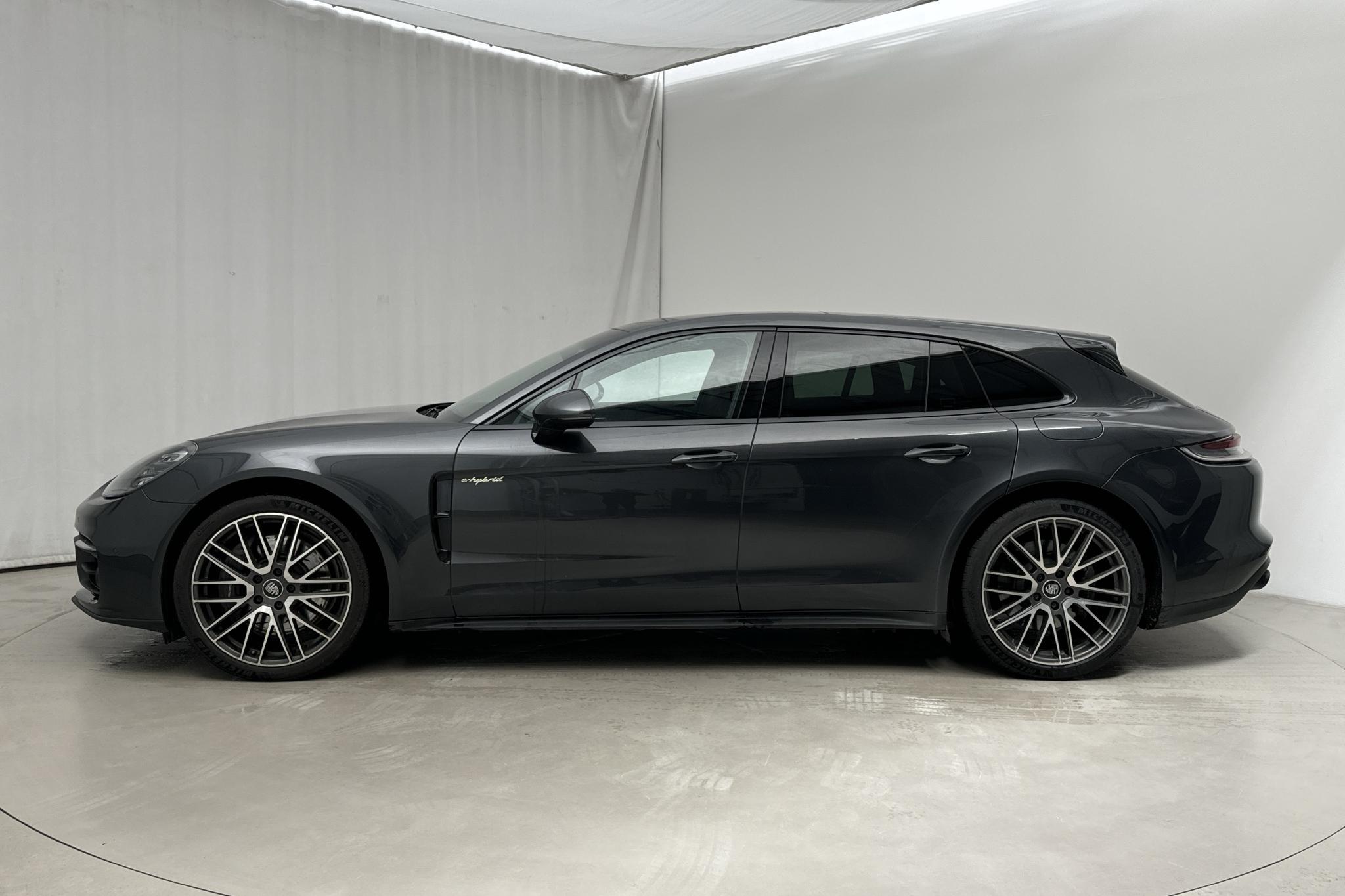 Porsche Panamera 4 E-Hybrid Sport Turismo (462hk) - 11 583 mil - Automat - Dark Grey - 2021