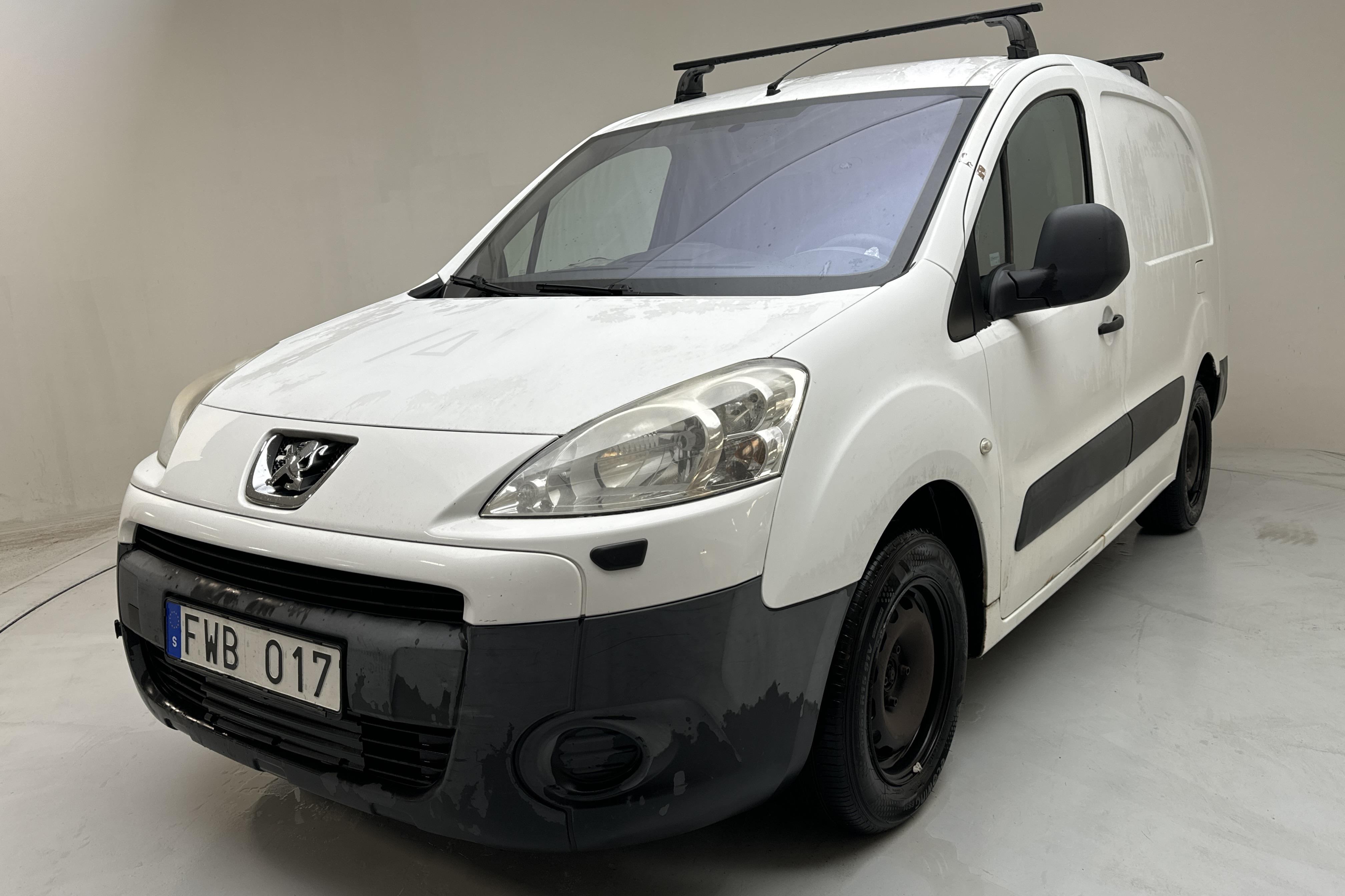 Peugeot Partner 1.6 HDI Skåp (90hk) - 154 890 km - Manualna - biały - 2009