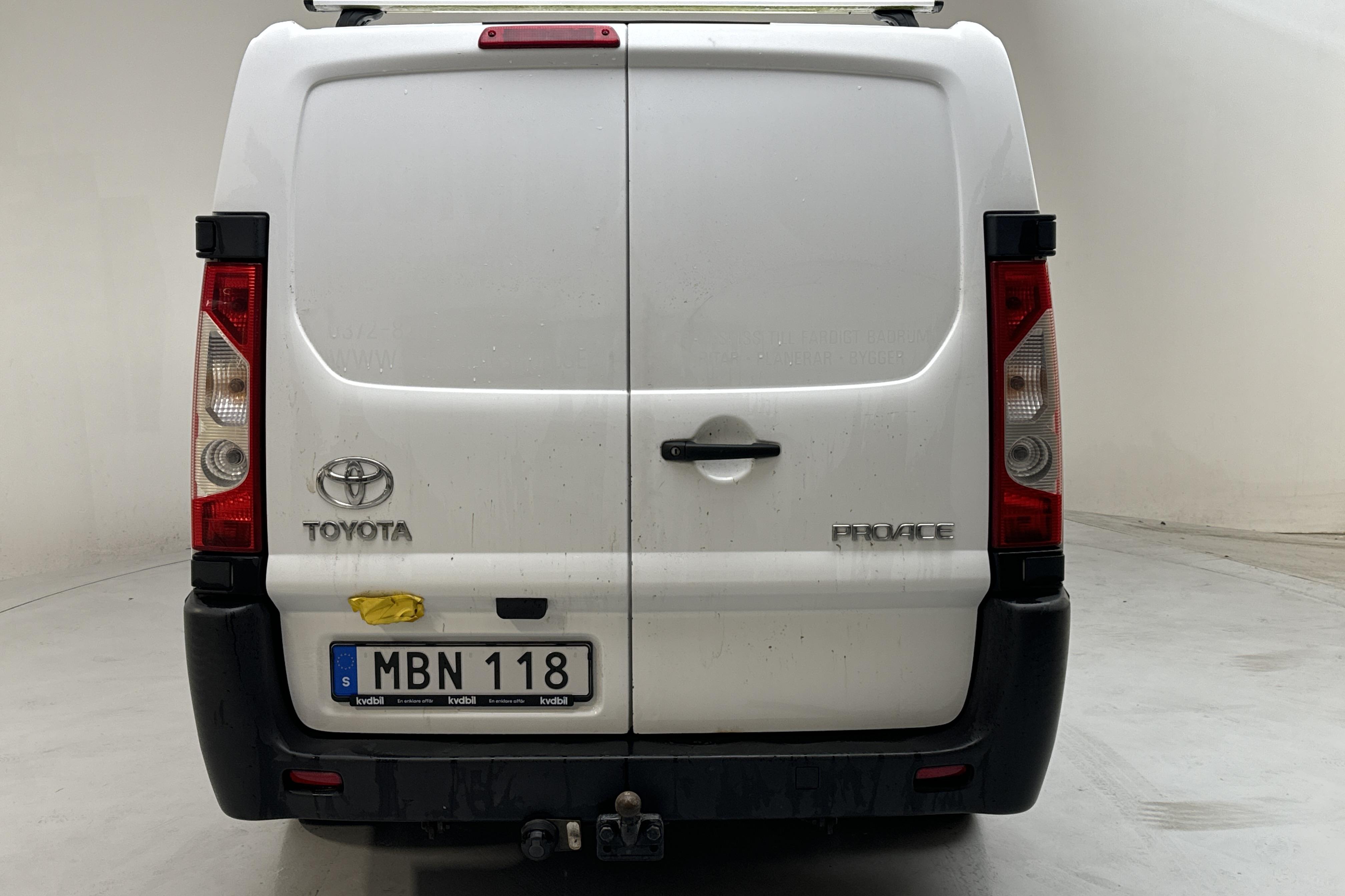 Toyota PROACE 2.0 D-4D (128hk) - 169 750 km - Käsitsi - valge - 2016