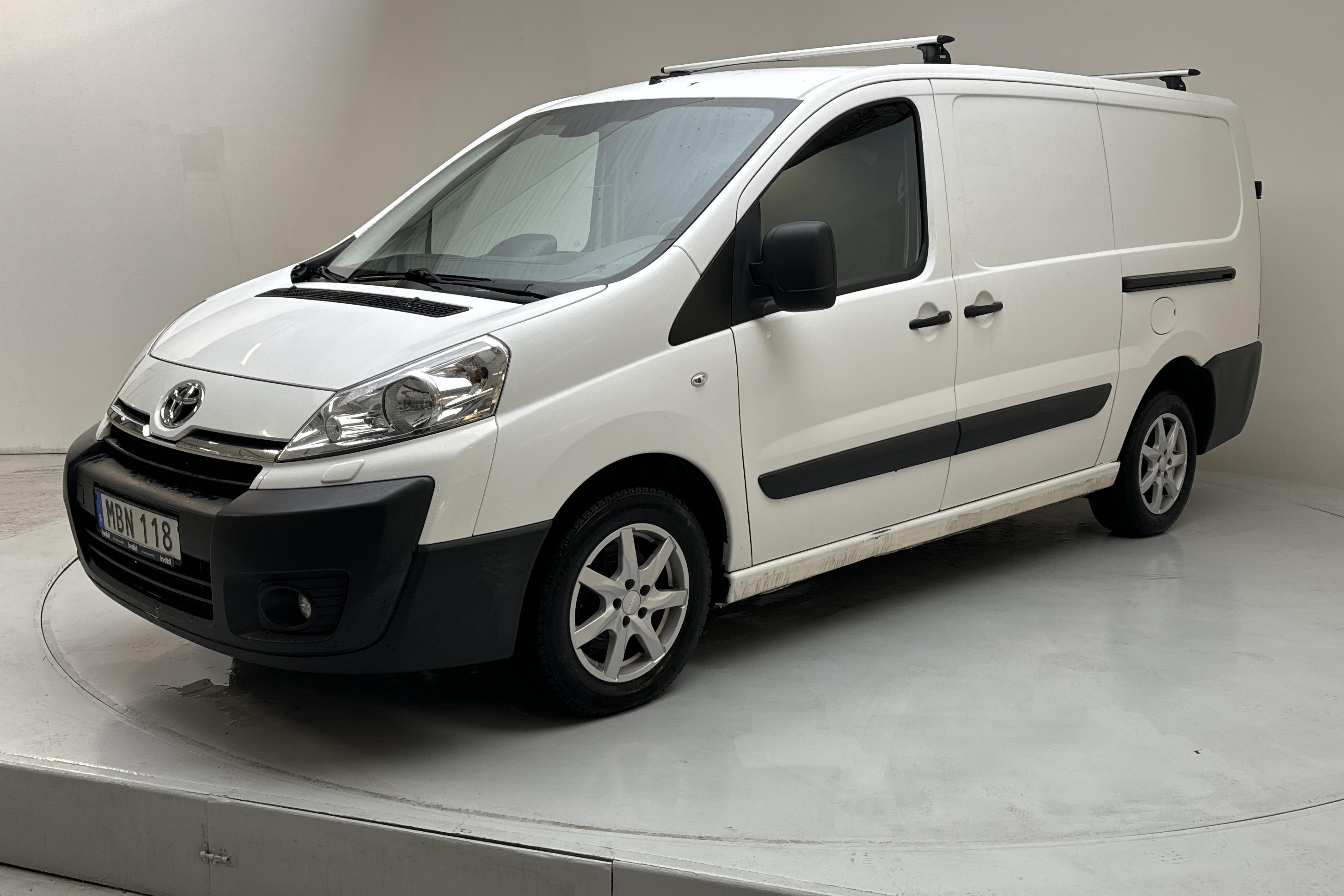 Toyota PROACE 2.0 D-4D (128hk) - 169 750 km - Manual - white - 2016