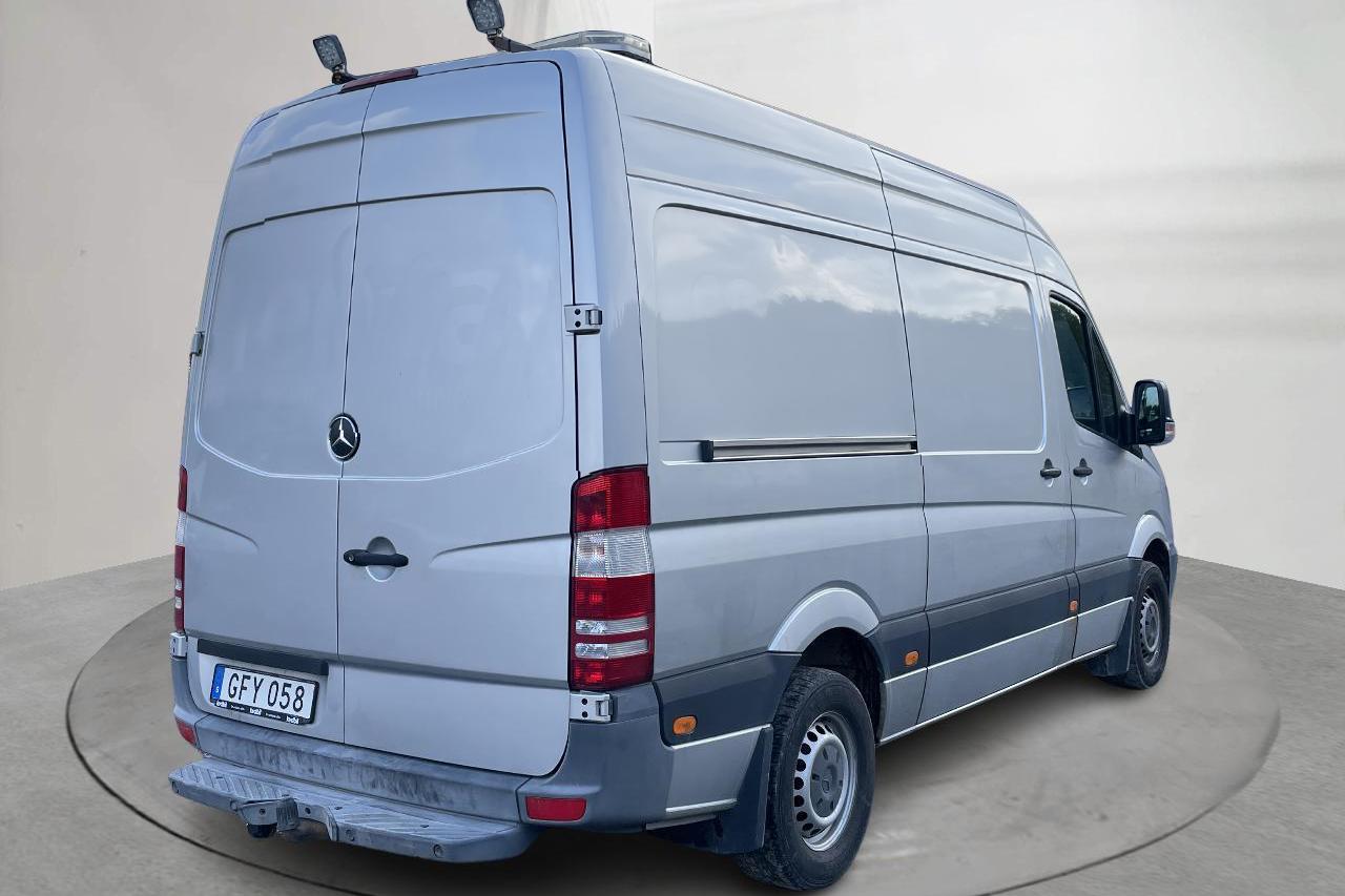 Mercedes Sprinter 213 CDI (129hk) - 246 010 km - Manual - silver - 2014