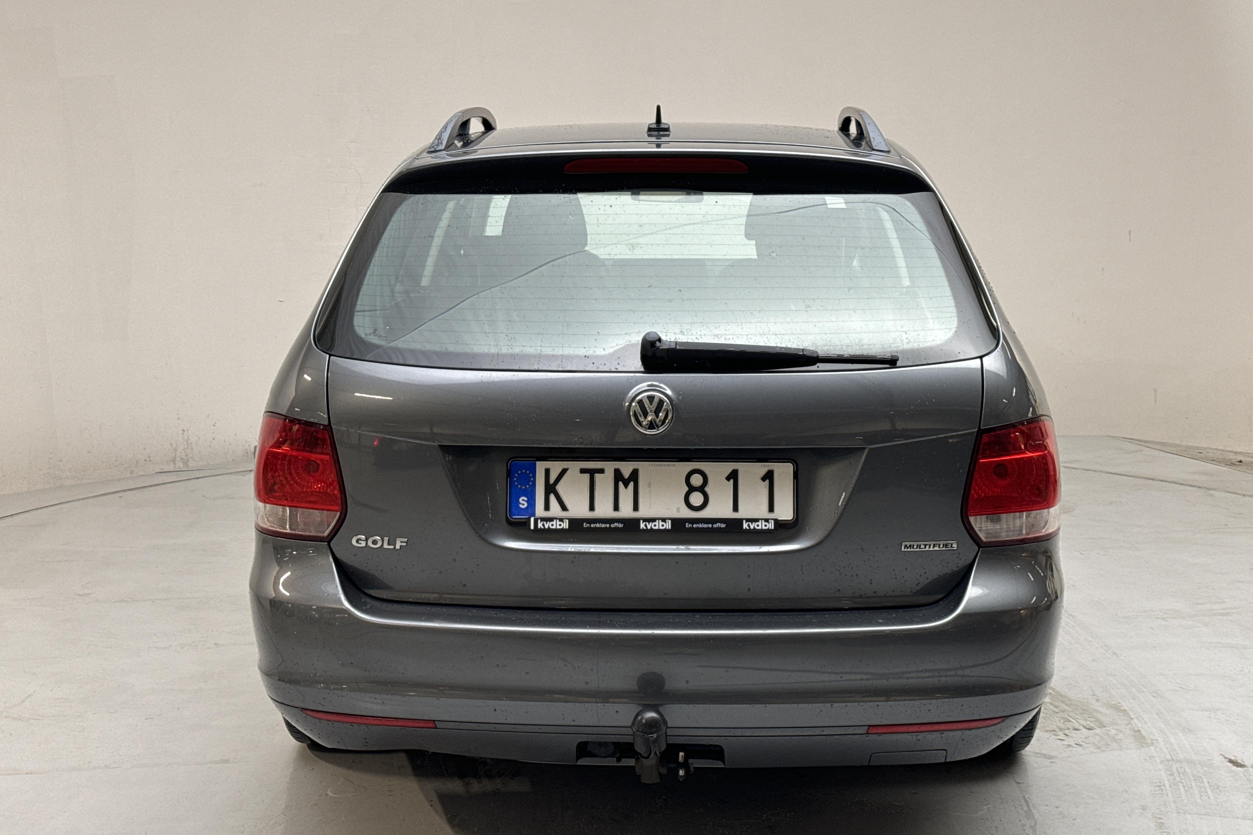 VW Golf VI 1.6 MultiFuel E85 Variant (102hk) - 103 900 km - Käsitsi - Dark Grey - 2010