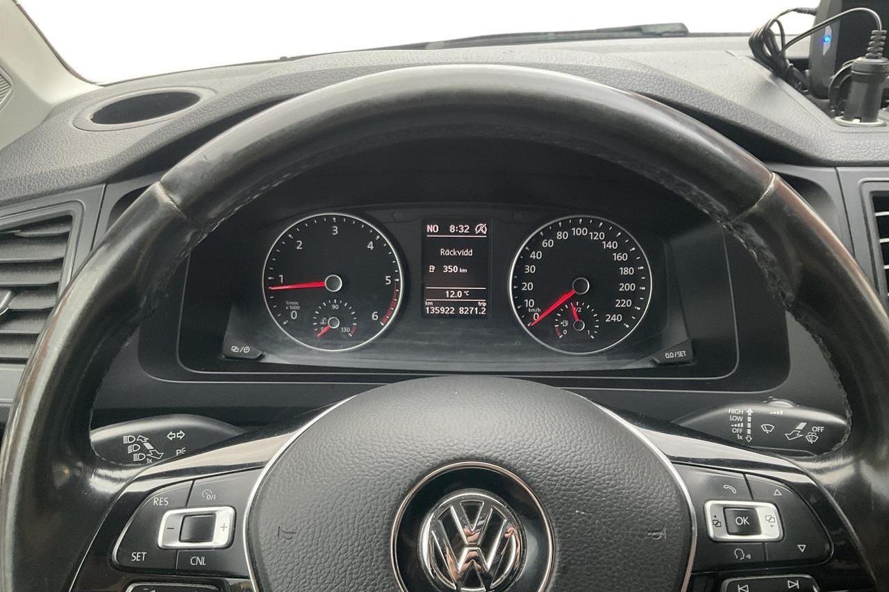 VW Transporter T6 2.0 TDI BMT Skåp 4MOTION (150hk) - 135 930 km - Automatyczna - srebro - 2017