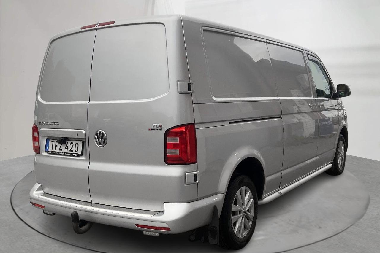 VW Transporter T6 2.0 TDI BMT Skåp 4MOTION (150hk) - 135 930 km - Automaatne - hõbe - 2017