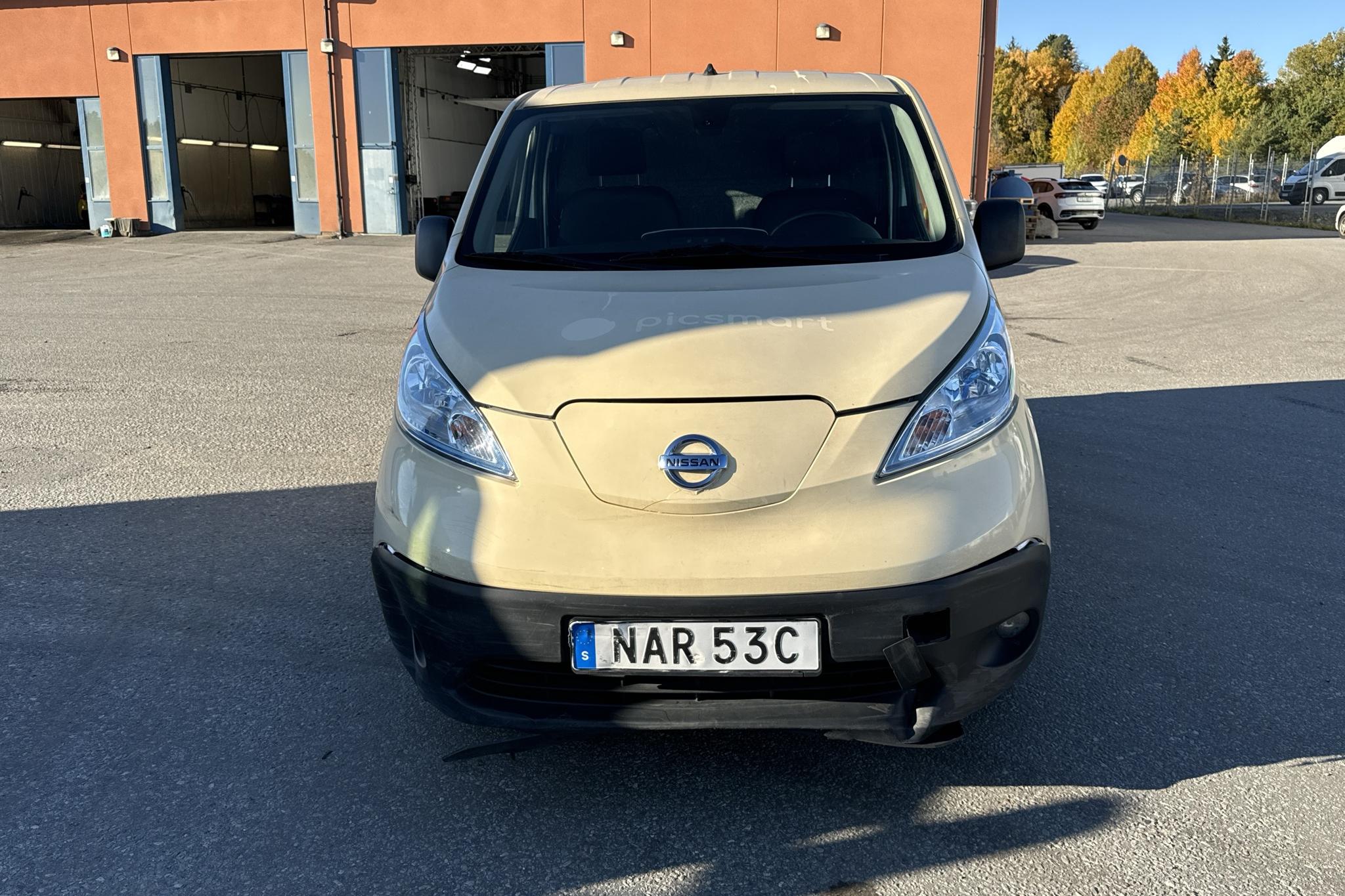 Nissan e-NV200 40,0 kWh (109hk) - 81 320 km - Automaatne - valge - 2021