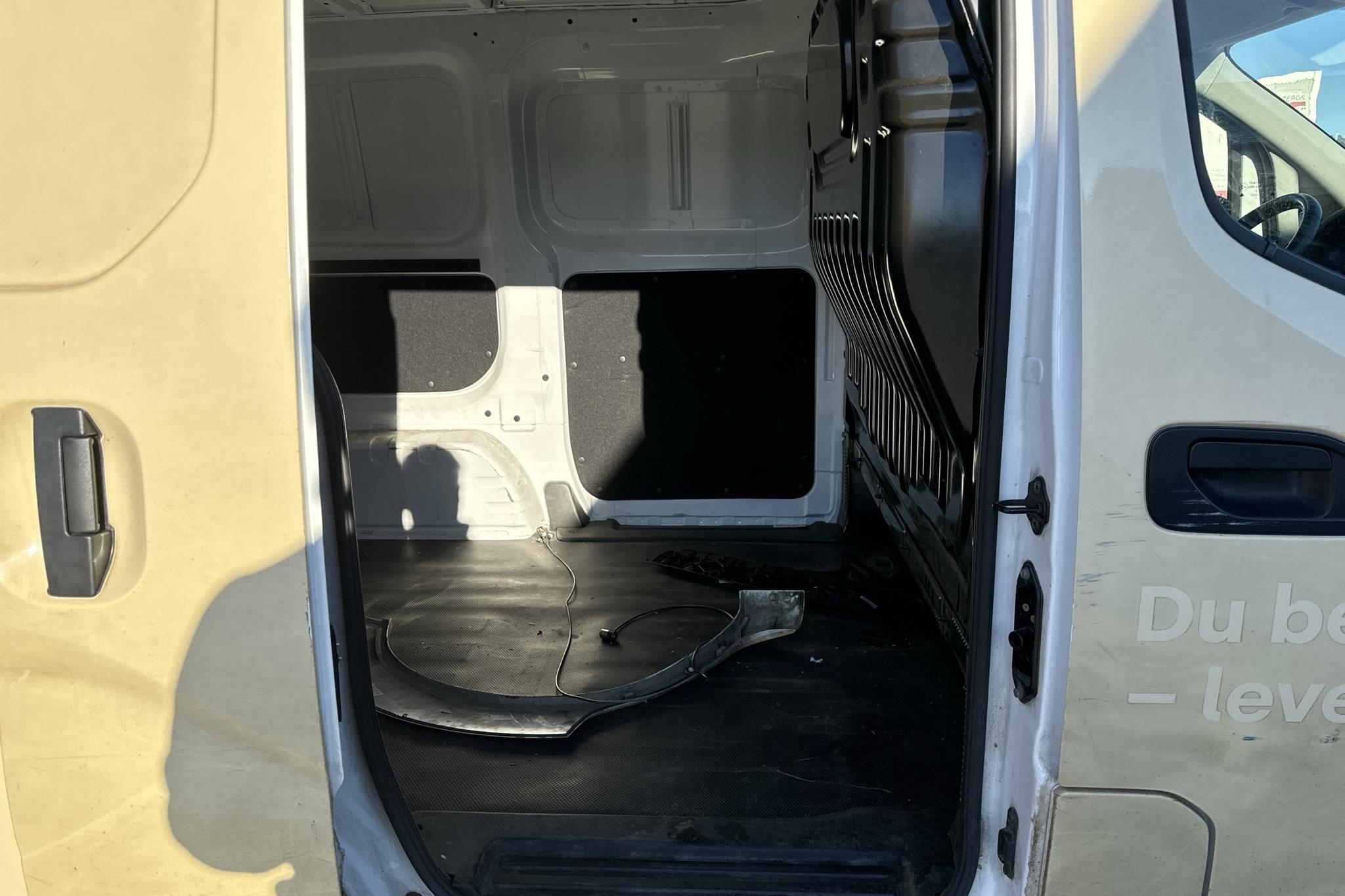 Nissan e-NV200 40,0 kWh (109hk) - 8 132 mil - Automat - vit - 2021