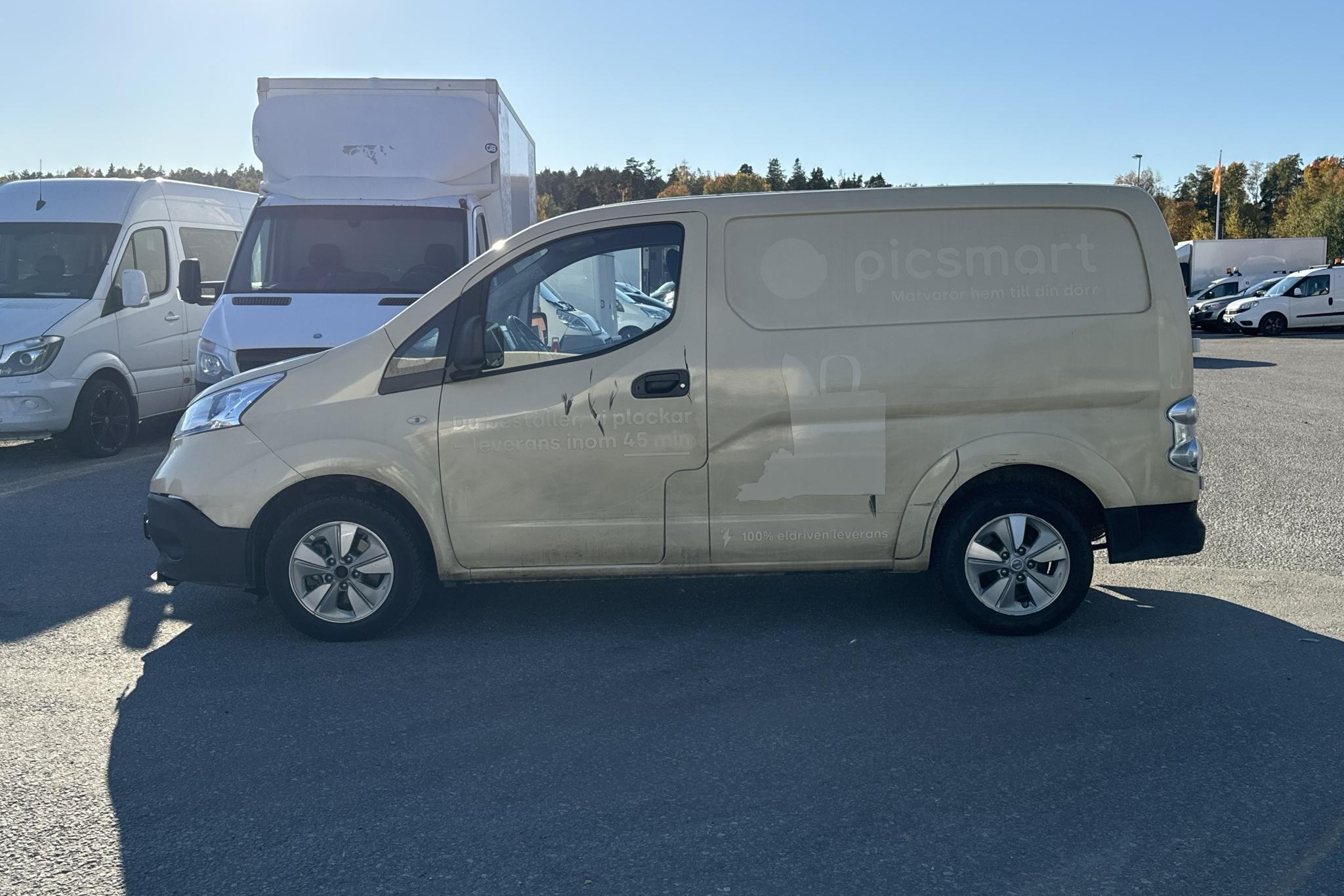 Nissan e-NV200 40,0 kWh (109hk) - 81 320 km - Automatyczna - biały - 2021