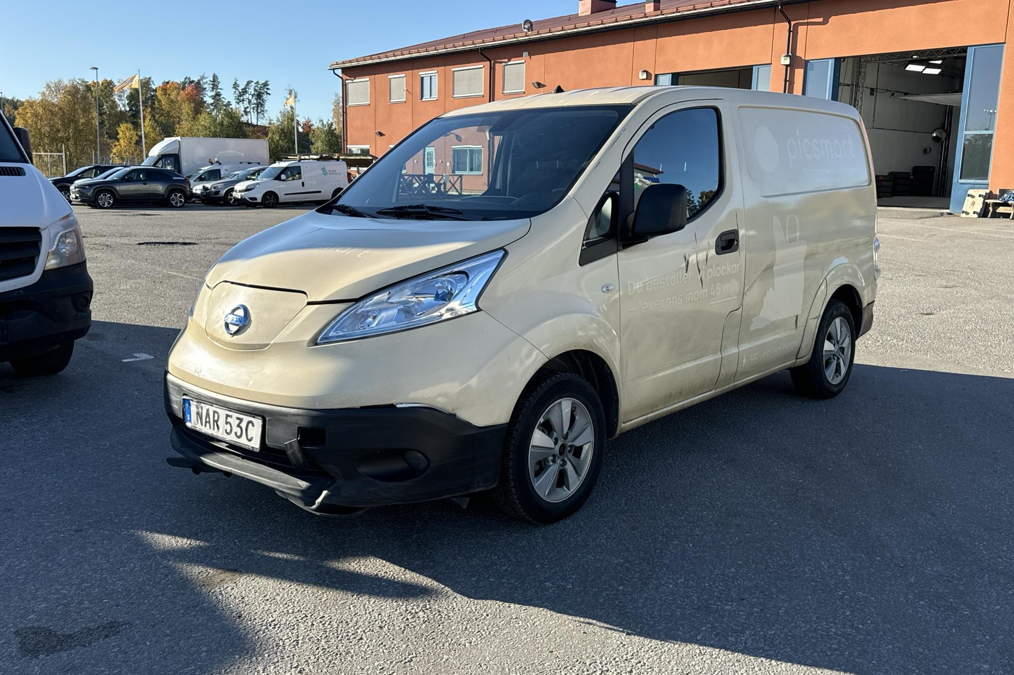 Nissan e-NV200 40,0 kWh (109hk) - 81 320 km - Automaattinen - valkoinen - 2021