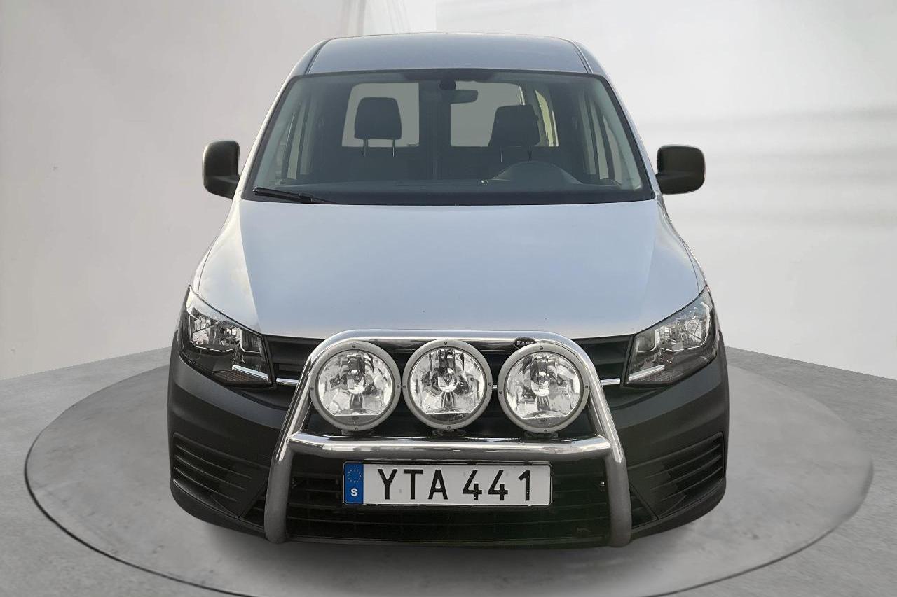 VW Caddy 2.0 TDI Maxi Skåp 4MOTION (122hk) - 116 140 km - Manualna - srebro - 2018