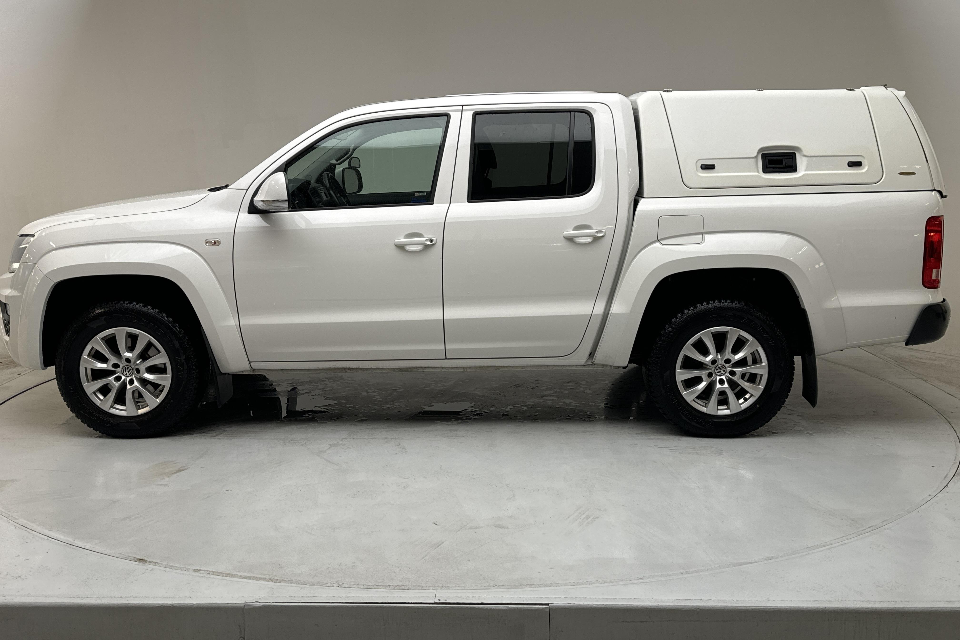 VW Amarok 3.0 TDI 4motion (204hk) - 114 480 km - Automaatne - valge - 2020