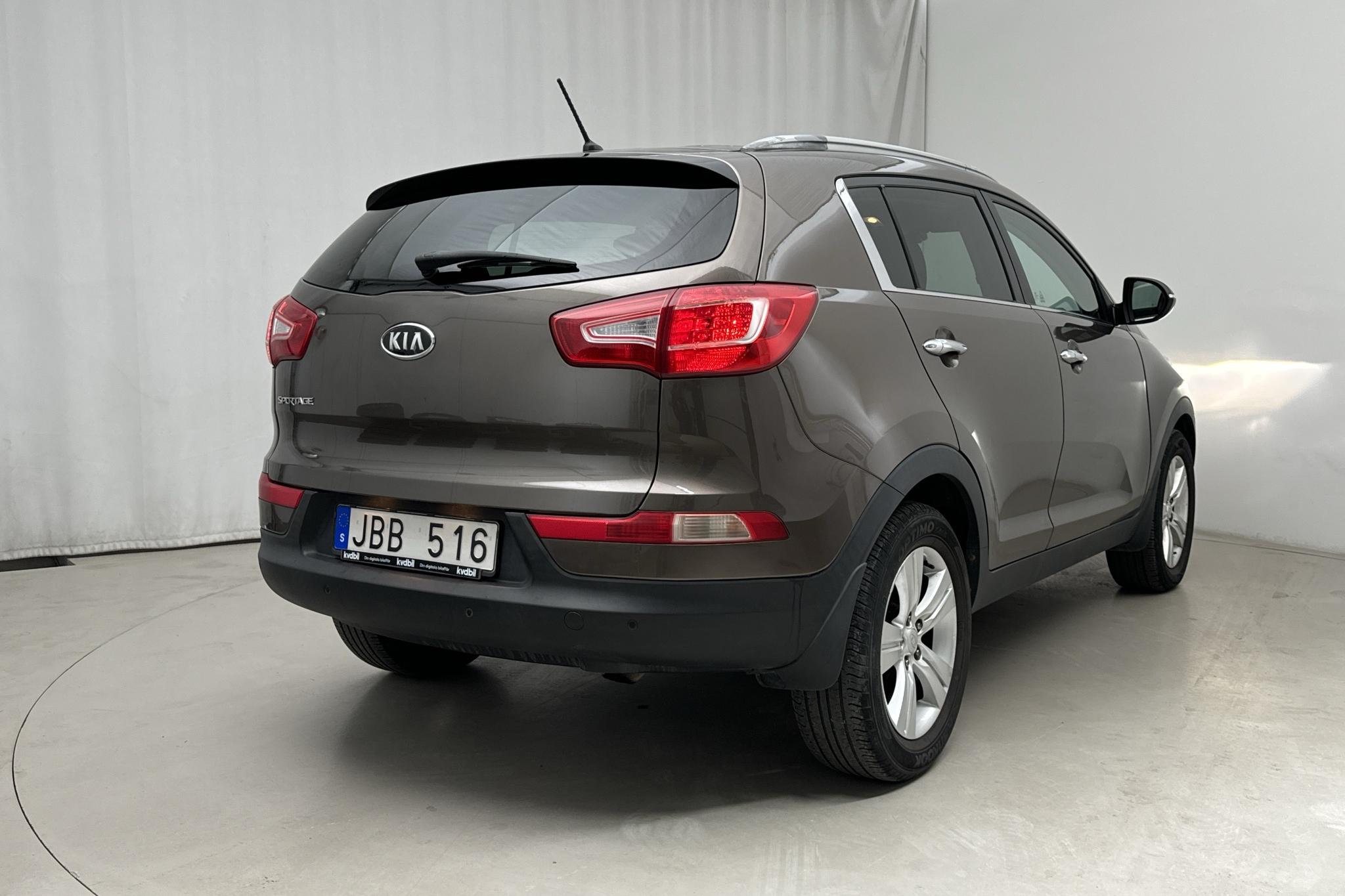 KIA Sportage 1.6 2WD (136hk) - 193 620 km - Manualna - Light Brown - 2011