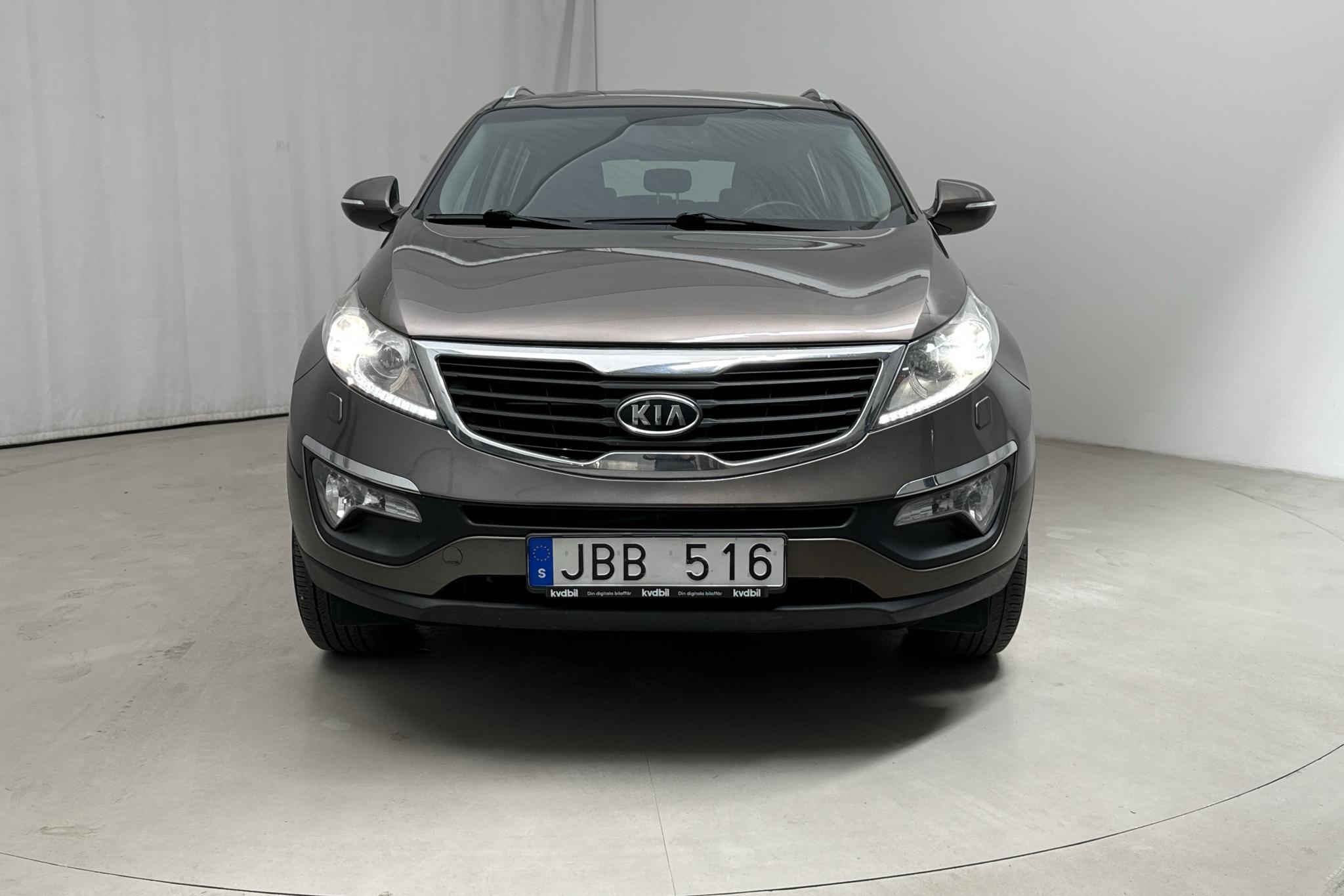 KIA Sportage 1.6 2WD (136hk) - 193 620 km - Manualna - Light Brown - 2011