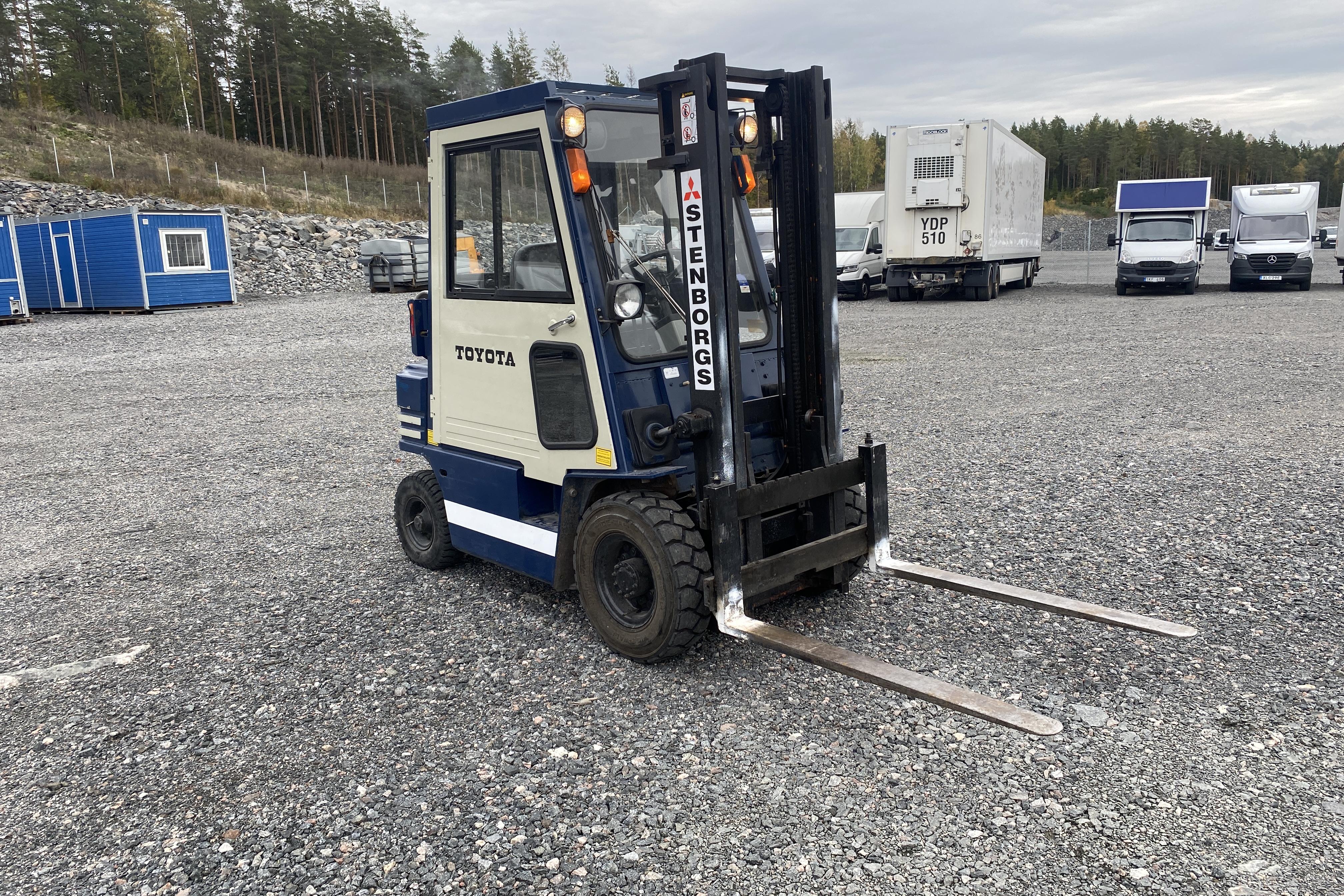 Toyota 42-5FG20 Bensin- & gasoltruck - 