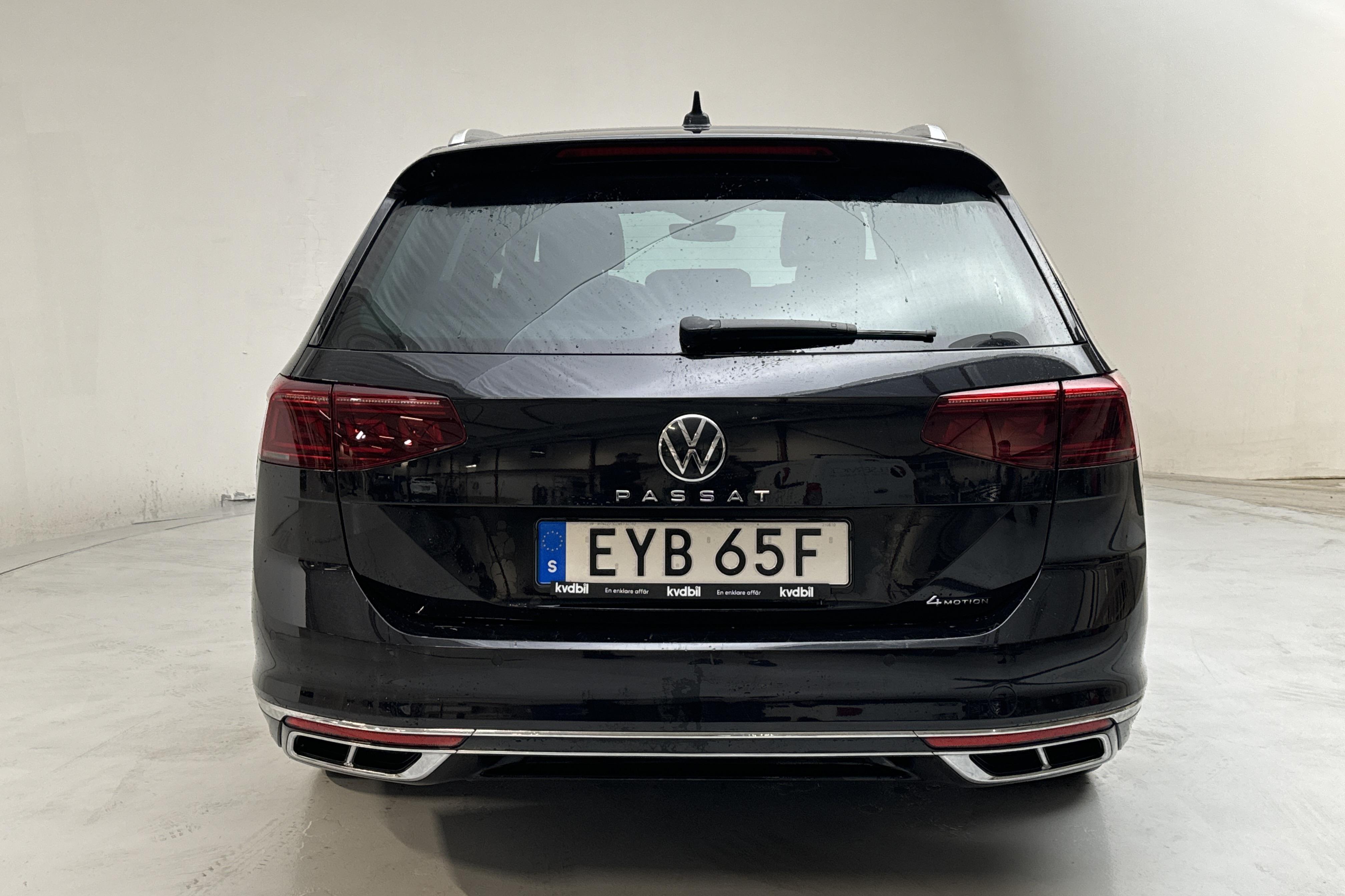 VW Passat 2.0 TDI Sportscombi 4Motion (200hk) - 13 947 mil - Automat - svart - 2021