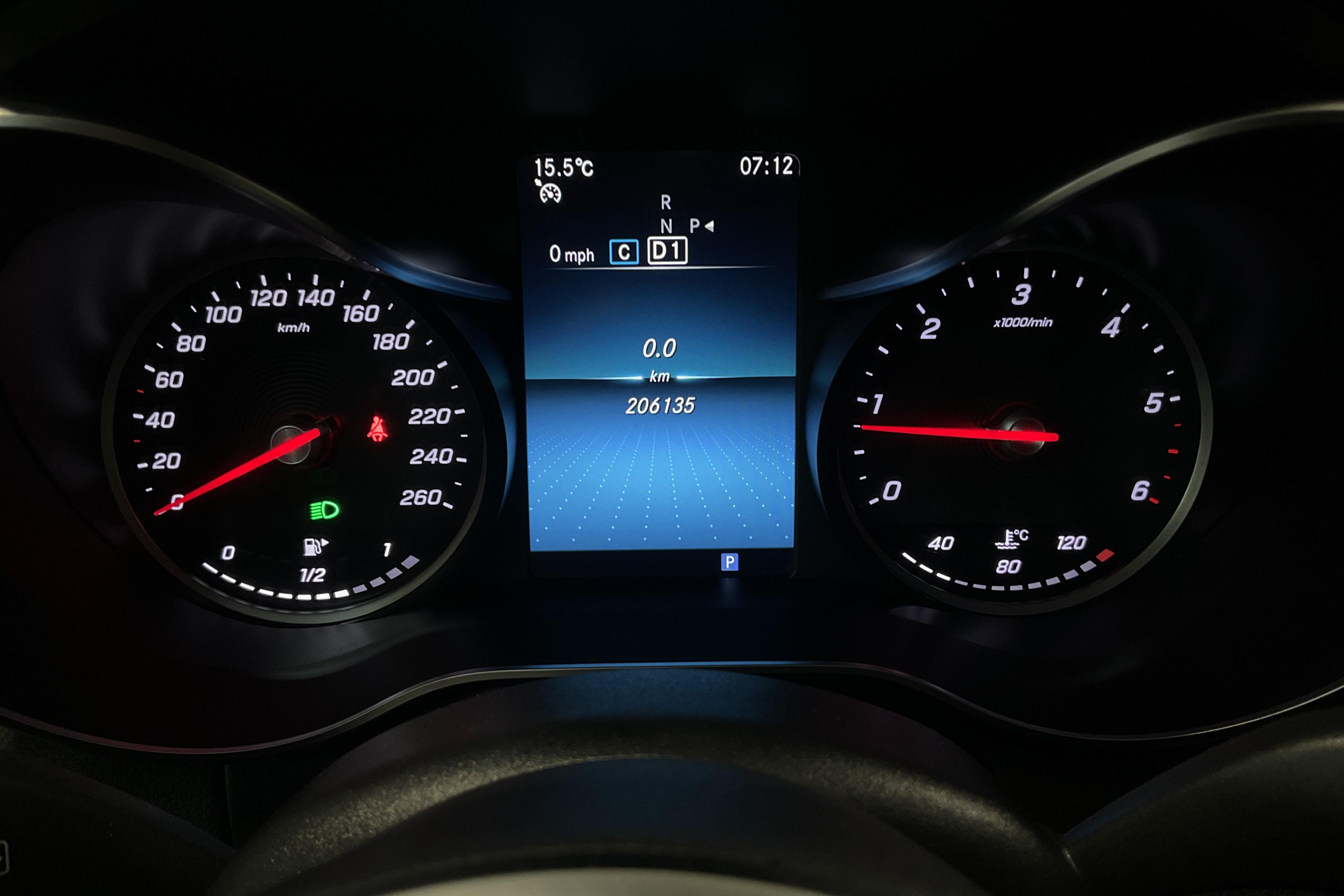 Mercedes C 200 d Kombi S205 (160hk) - 206 130 km - Automaatne - must - 2020