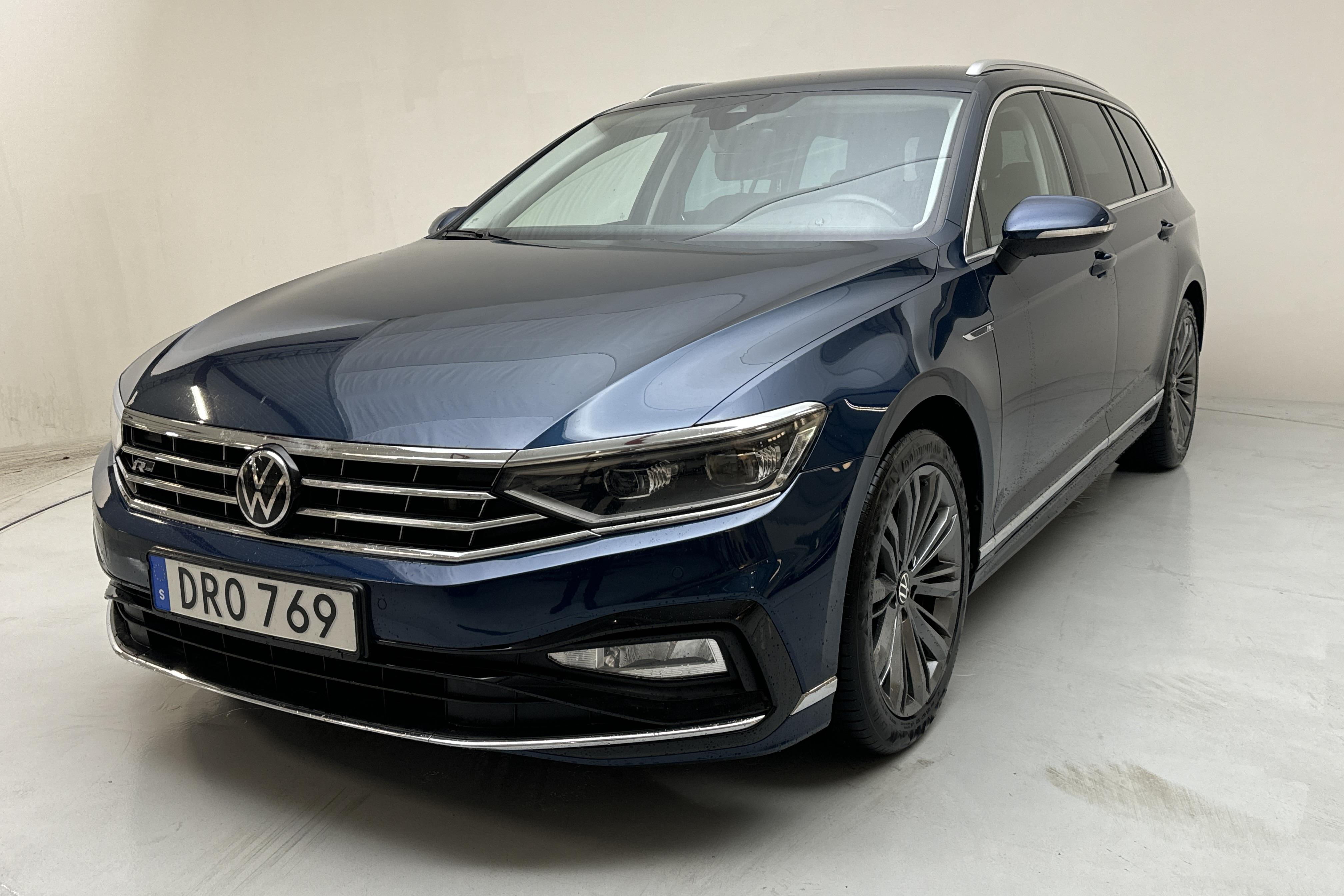 VW Passat 2.0 TDI Sportscombi 4Motion (200hk) - 111 460 km - Automatyczna - niebieski - 2022