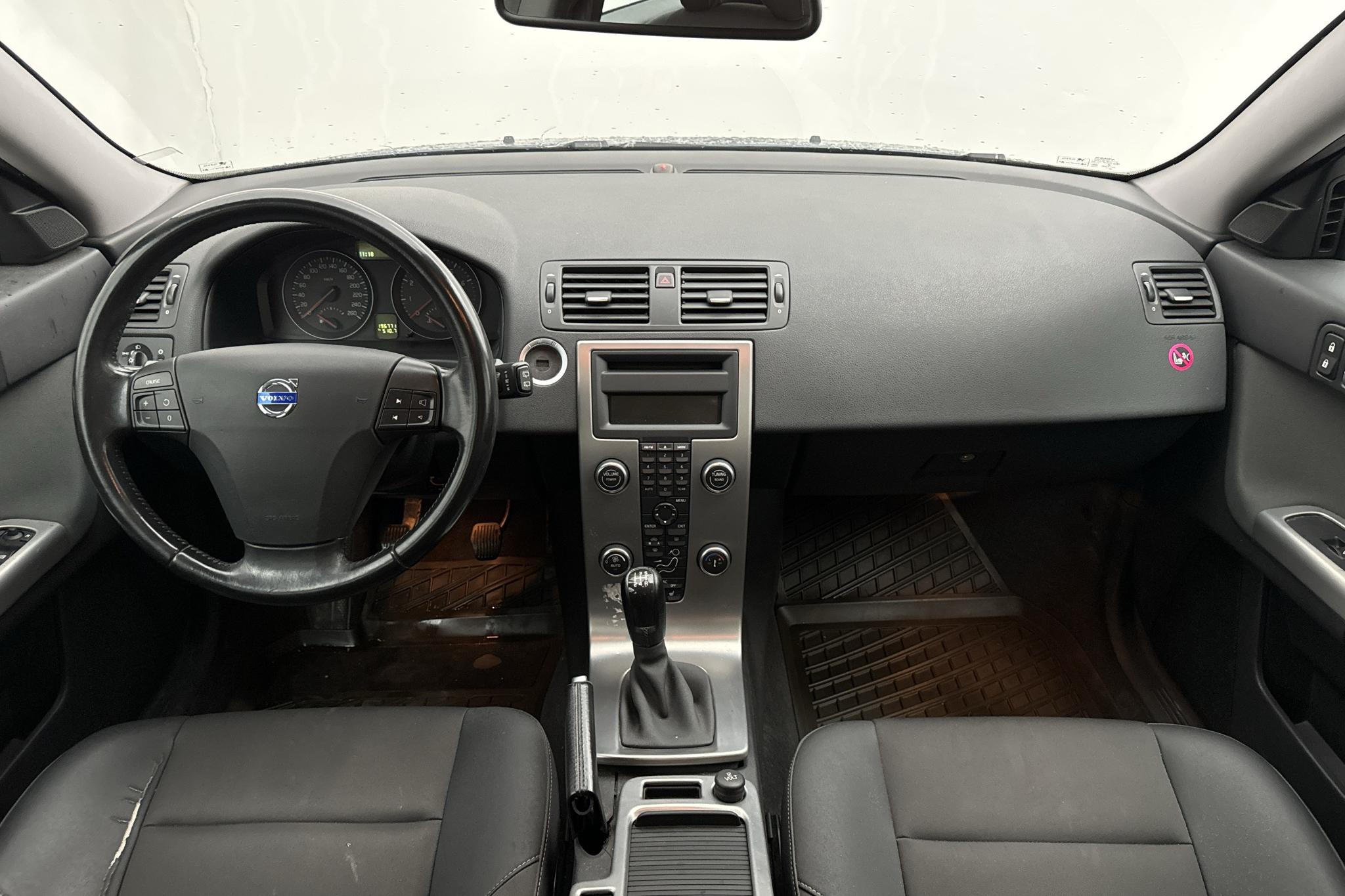 Volvo V50 1.8F (125hk) - 196 770 km - Manual - blue - 2009