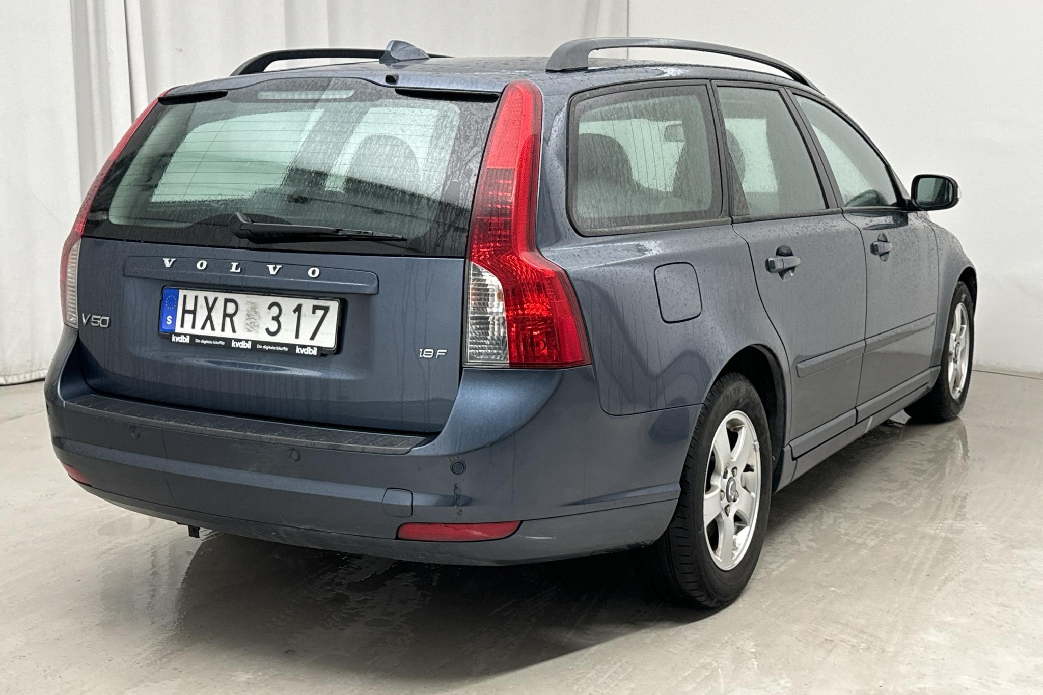 Volvo V50 1.8F (125hk) - 196 770 km - Manualna - niebieski - 2009