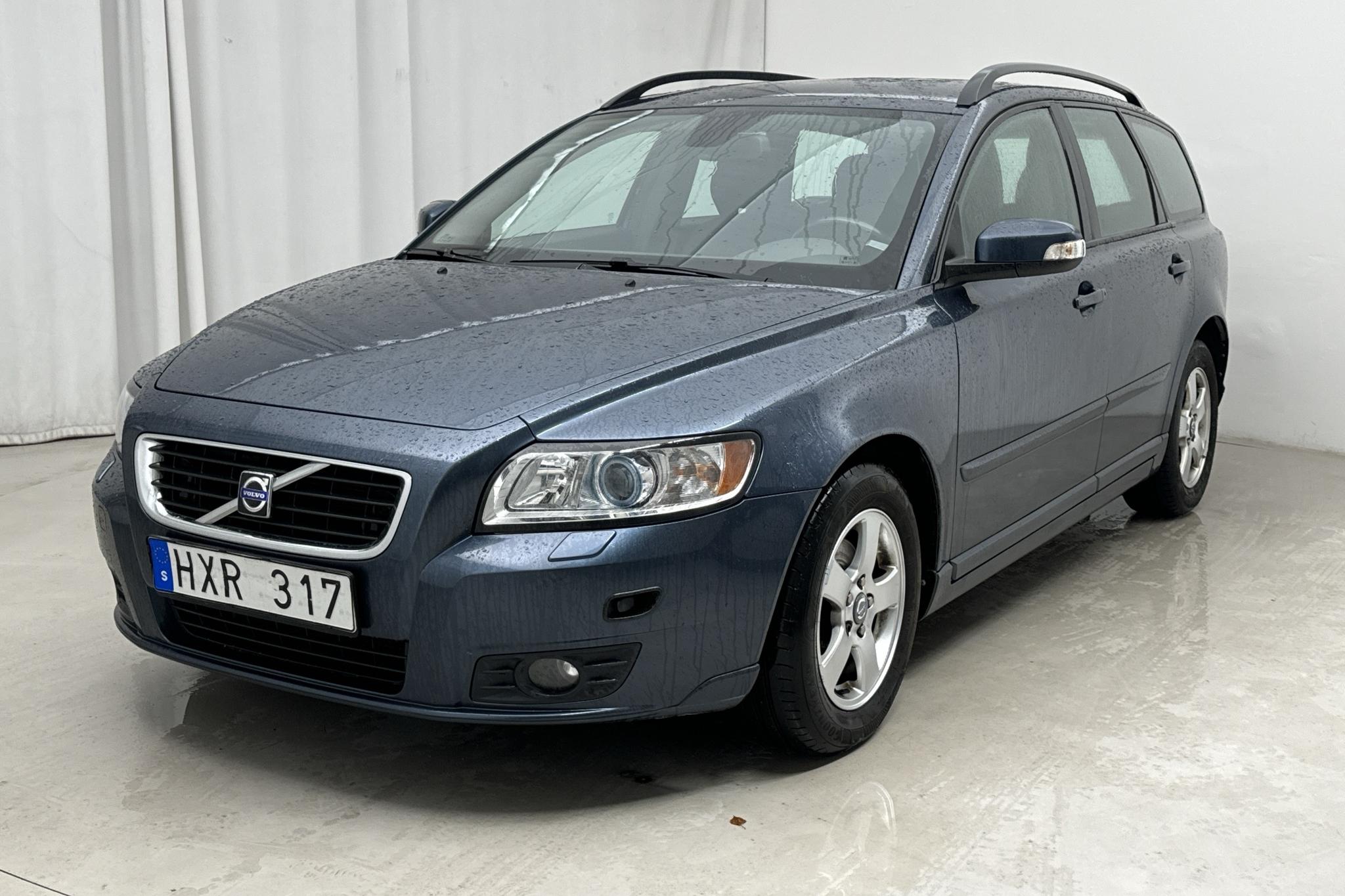 Volvo V50 1.8F (125hk) - 196 770 km - Manualna - niebieski - 2009