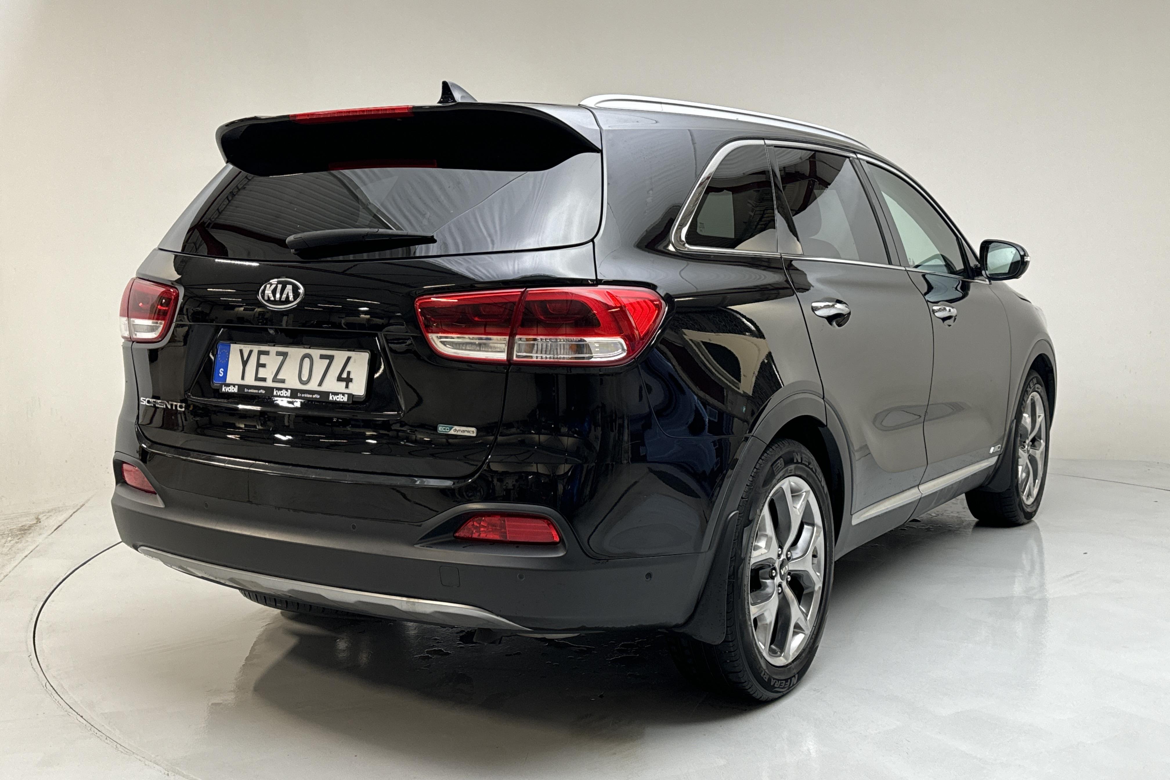 KIA Sorento 2.2 CRDi (200hk) - 116 630 km - Automatyczna - czarny - 2016