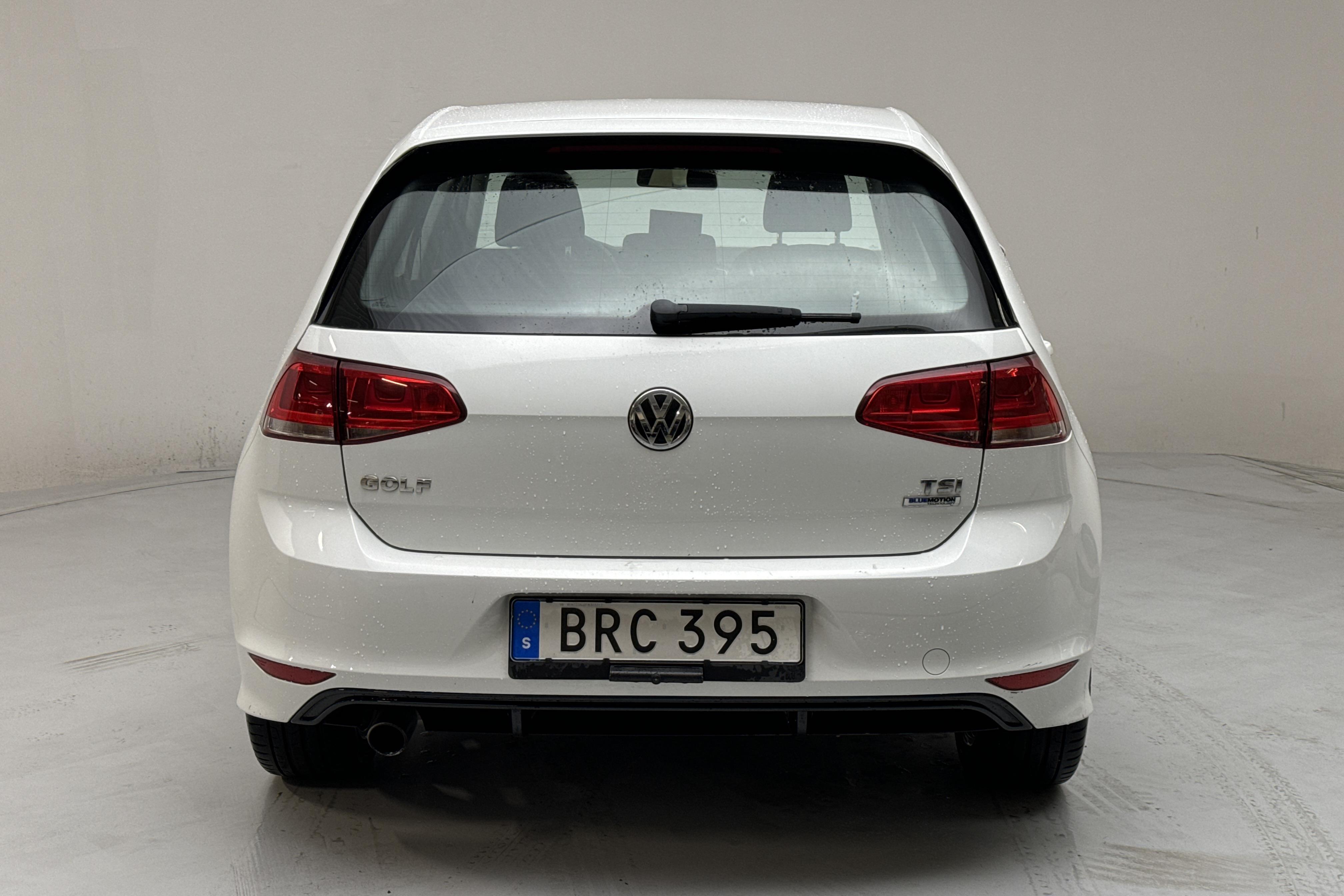 VW Golf VII 1.2 TSI 5dr (105hk) - 103 410 km - Automatic - white - 2015