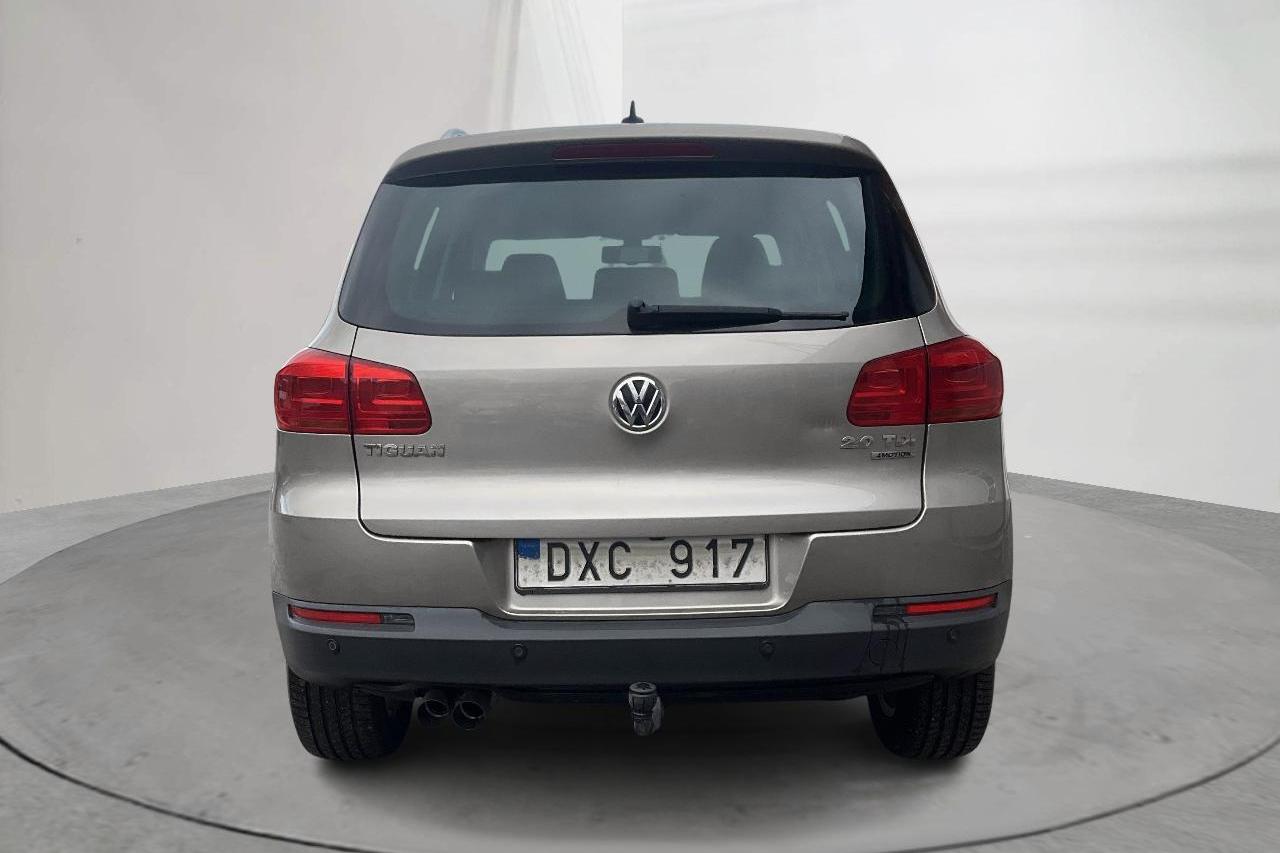 VW Tiguan 2.0 TDI 4MOTION BlueMotion Technology (140hk) - 170 180 km - Automatyczna - Light Grey - 2012