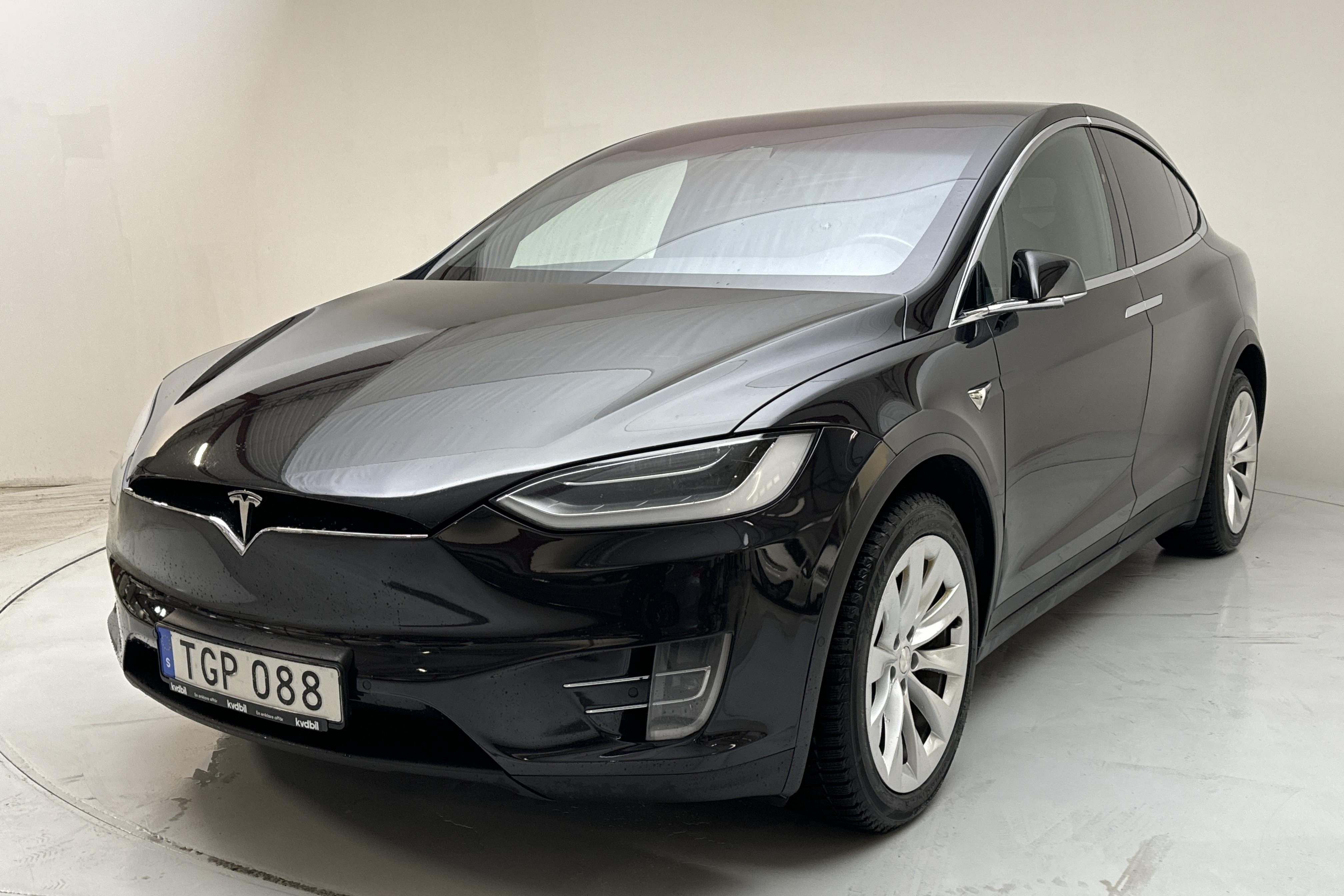 Tesla Model X 100D - 21 412 mil - Automat - svart - 2018