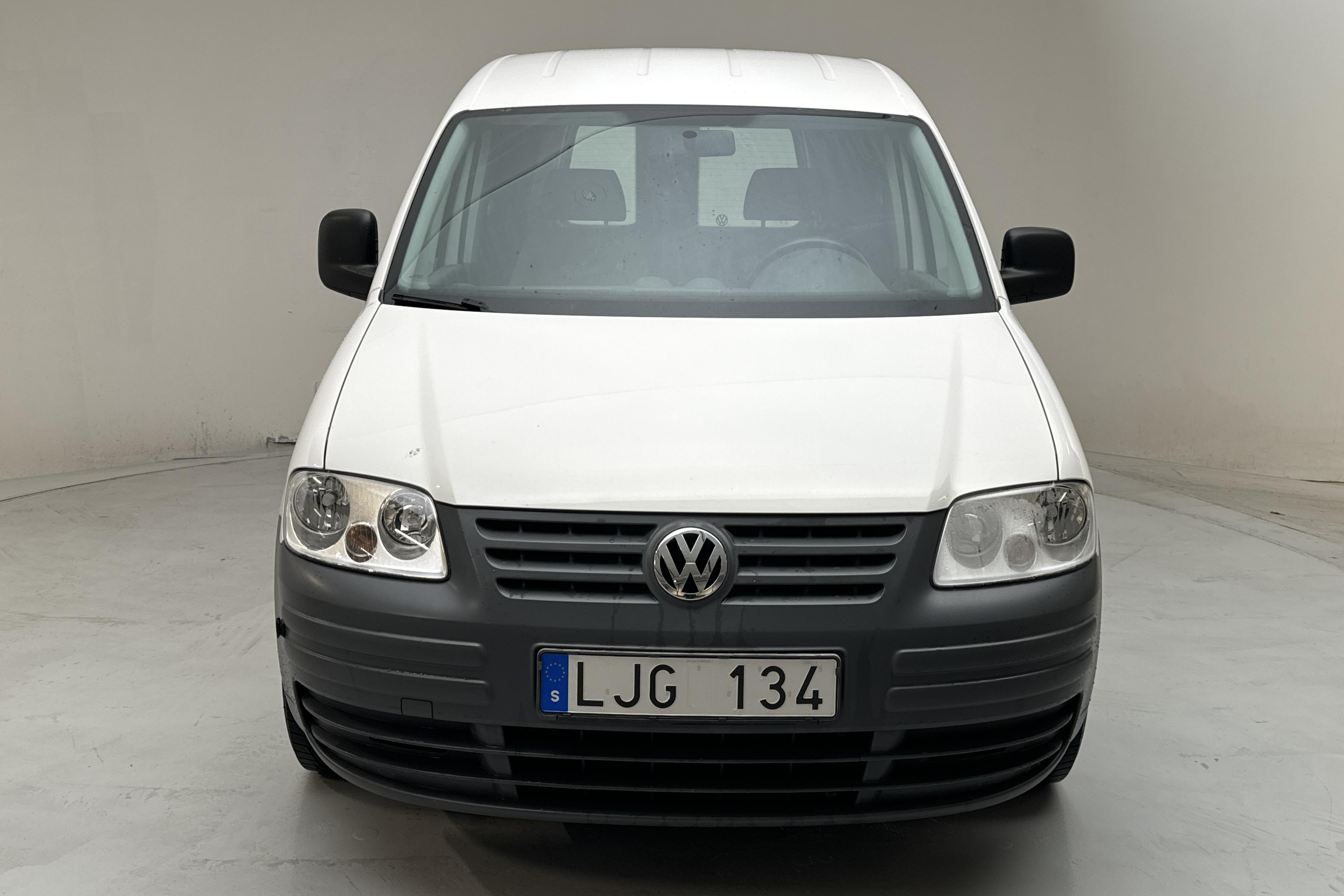 VW Caddy 1.4 Skåp (80hk) - 47 500 km - Manualna - biały - 2010