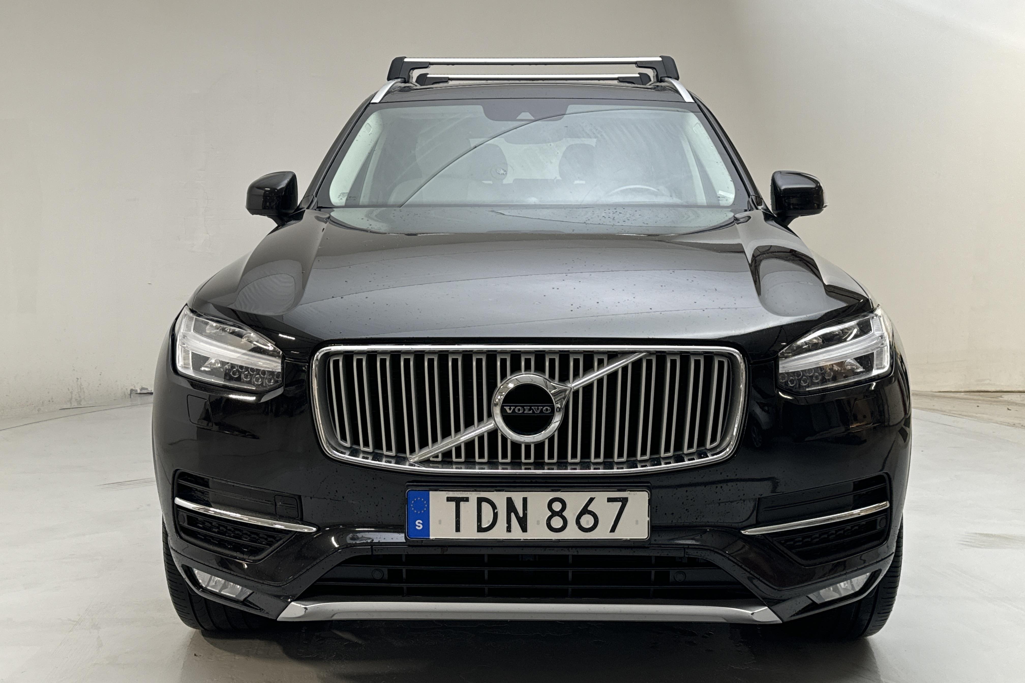 Volvo XC90 D5 AWD (235hk) - 120 130 km - Automaattinen - musta - 2019